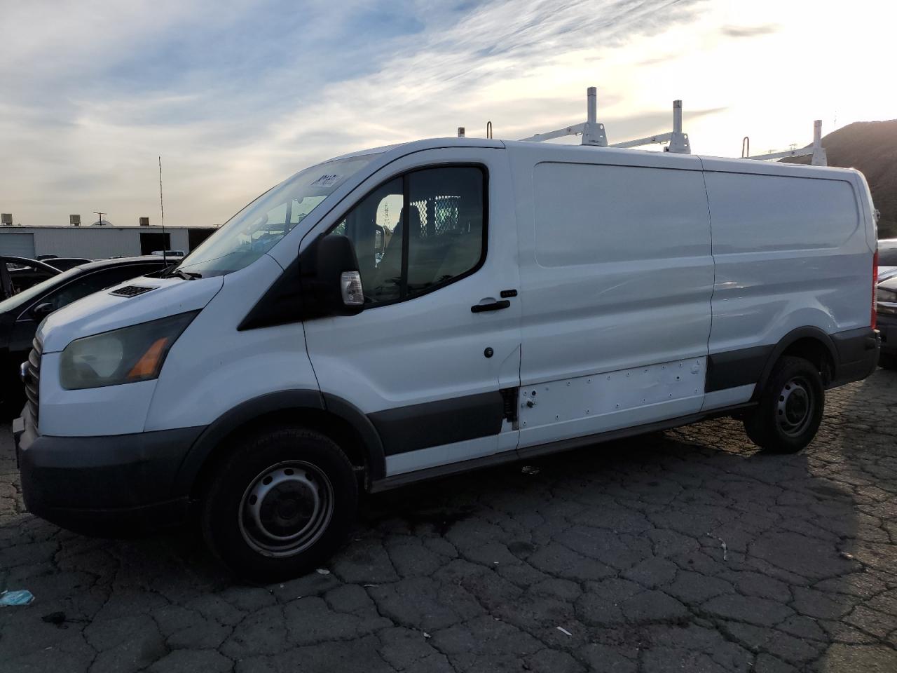 Photo 0 VIN: 1FTNR2YM6FKA41857 - FORD TRANSIT 