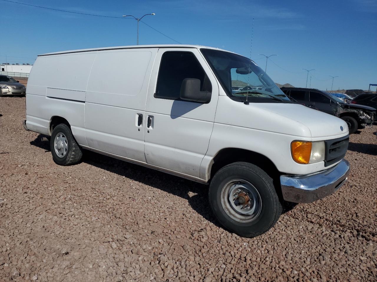 Photo 3 VIN: 1FTNS24L14HA82408 - FORD ECONOLINE 