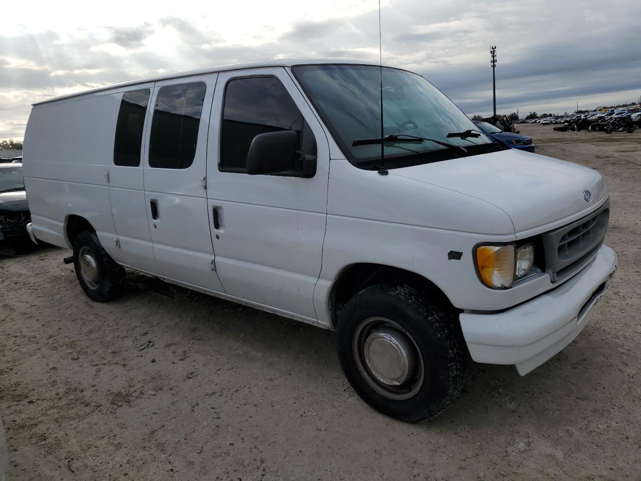 Photo 3 VIN: 1FTNS24L21HB60285 - FORD ECONOLINE 