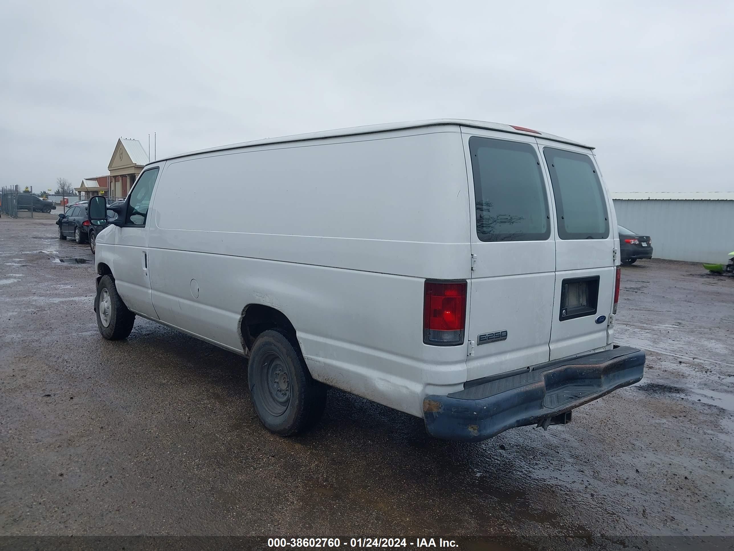 Photo 2 VIN: 1FTNS24L48DB52772 - FORD ECONOLINE 