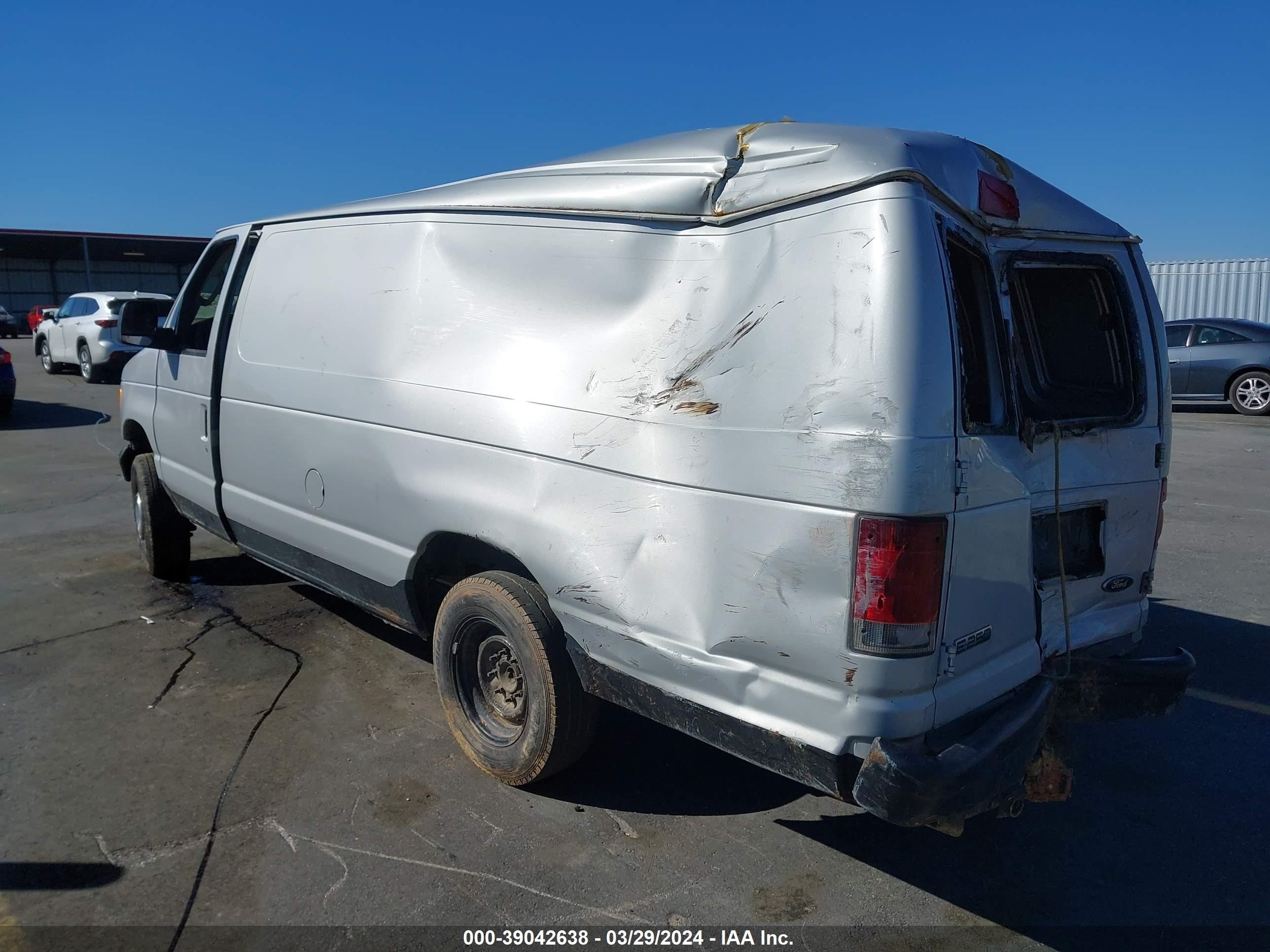 Photo 2 VIN: 1FTNS24L66DB01061 - FORD ECONOLINE 