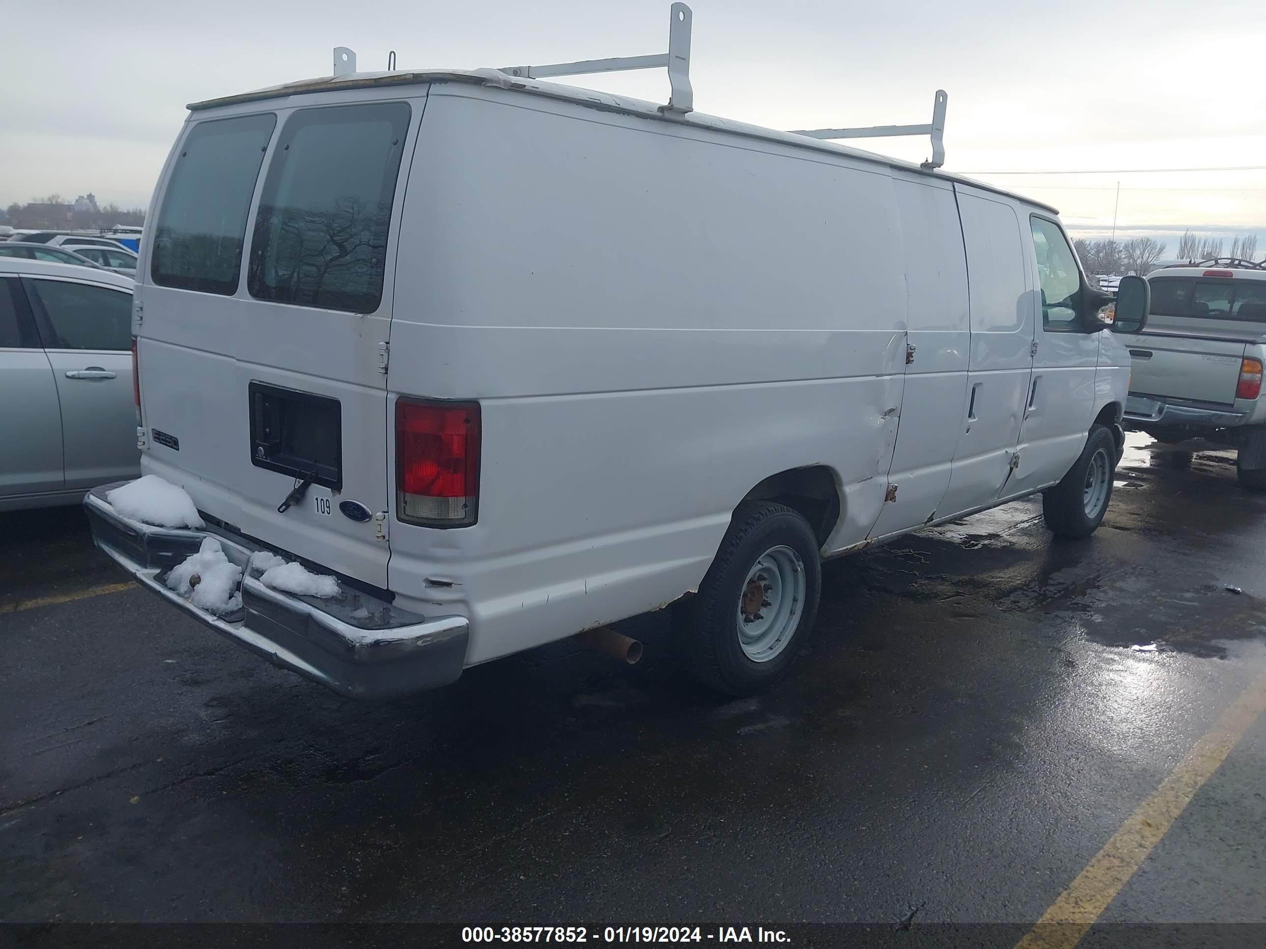 Photo 3 VIN: 1FTNS24LX4HA56132 - FORD ECONOLINE 