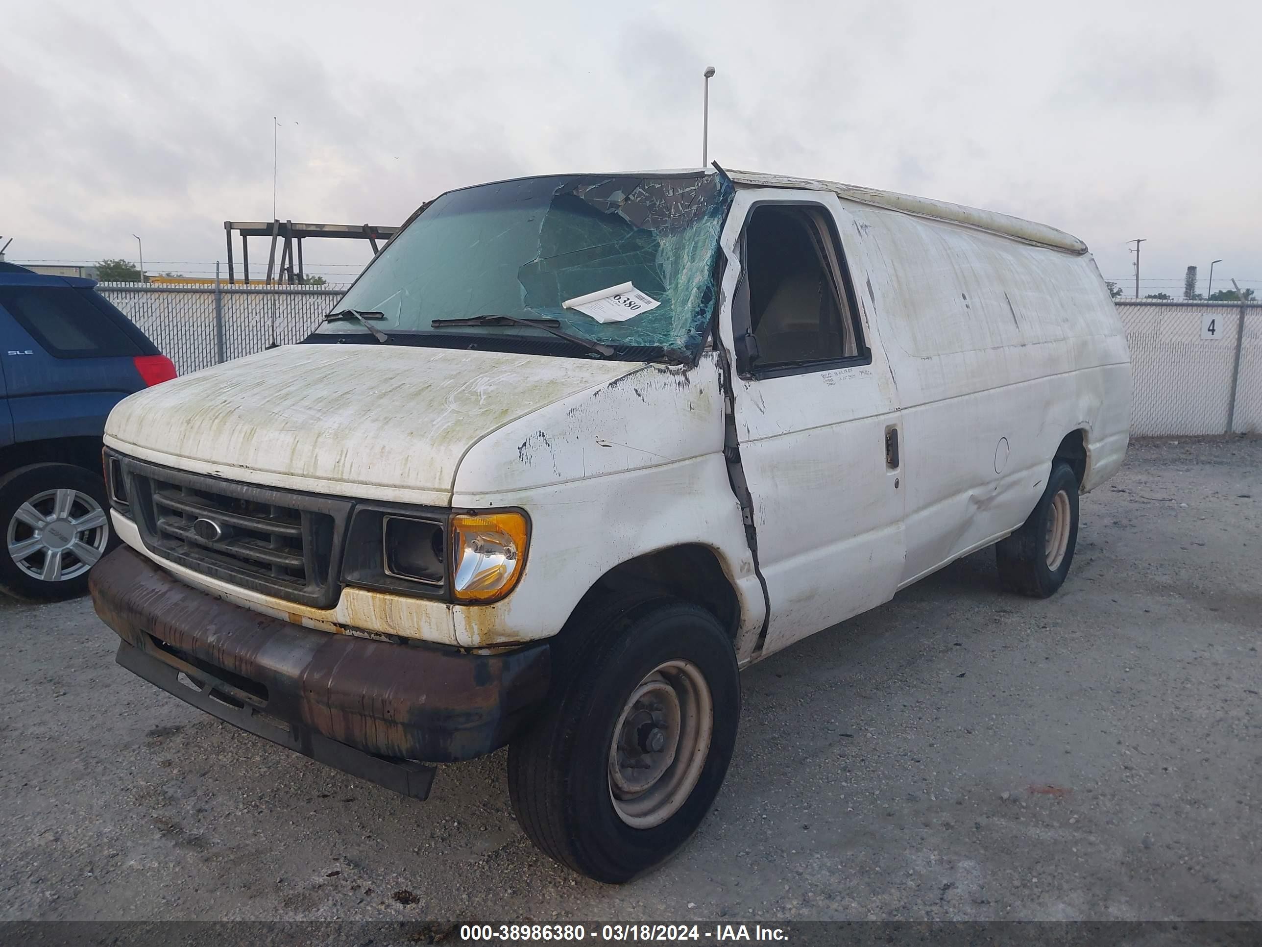 Photo 1 VIN: 1FTNS24W14HB31567 - FORD ECONOLINE 