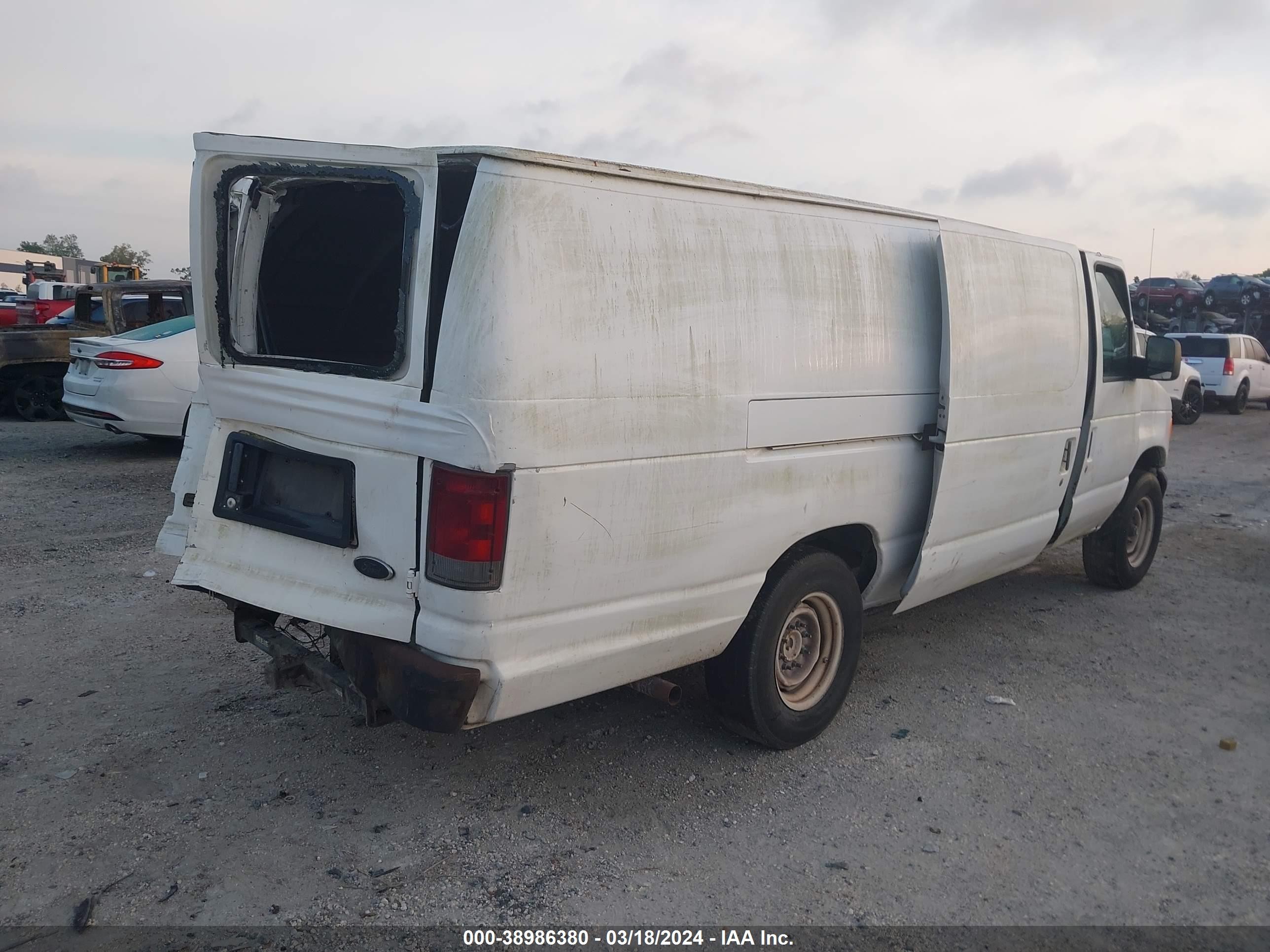 Photo 3 VIN: 1FTNS24W14HB31567 - FORD ECONOLINE 