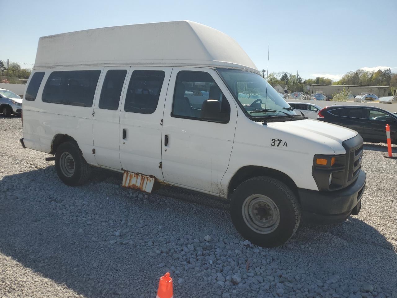 Photo 3 VIN: 1FTNS24W29DA17463 - FORD ECONOLINE 