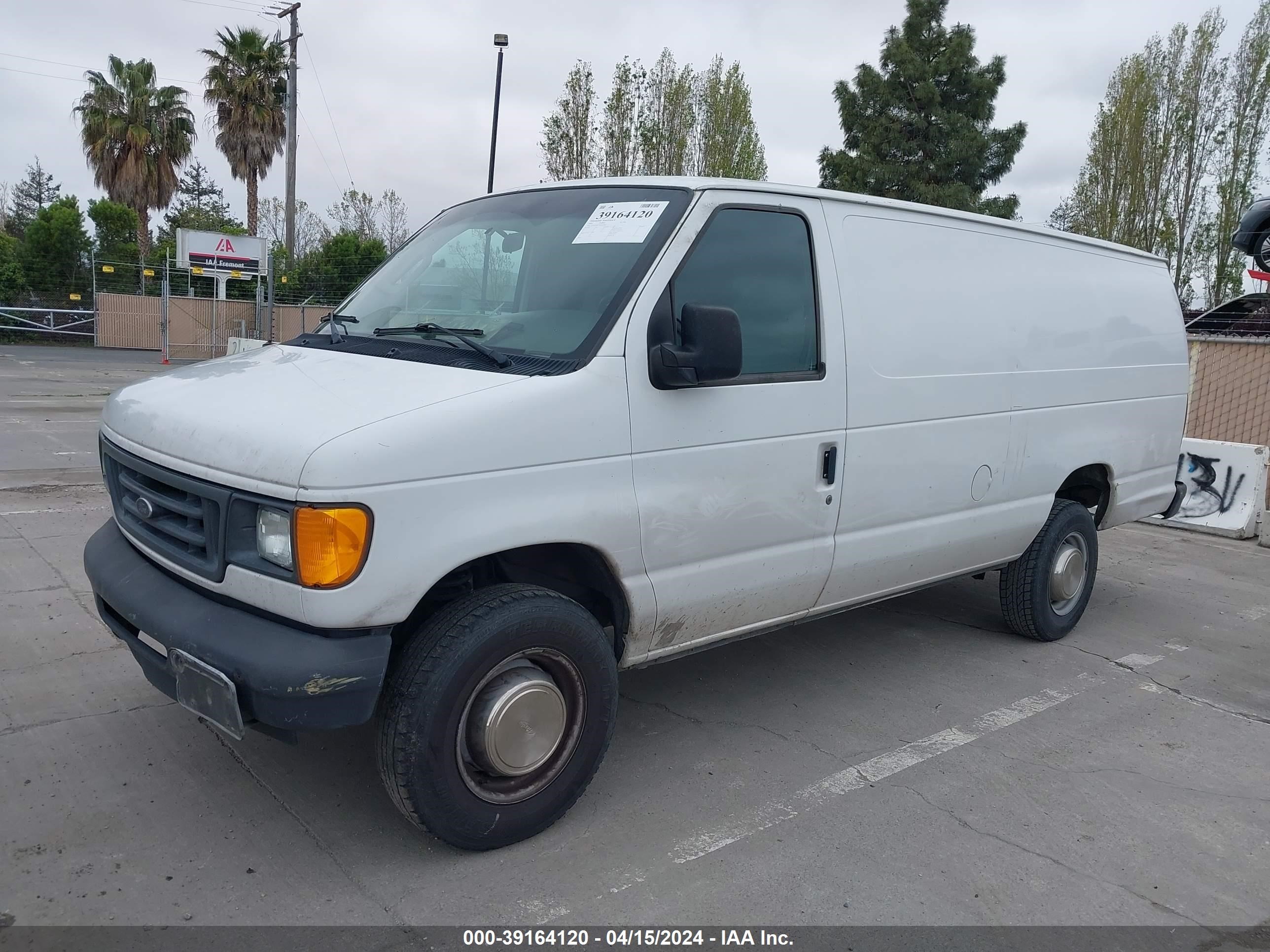 Photo 1 VIN: 1FTNS24W33HA64999 - FORD ECONOLINE 