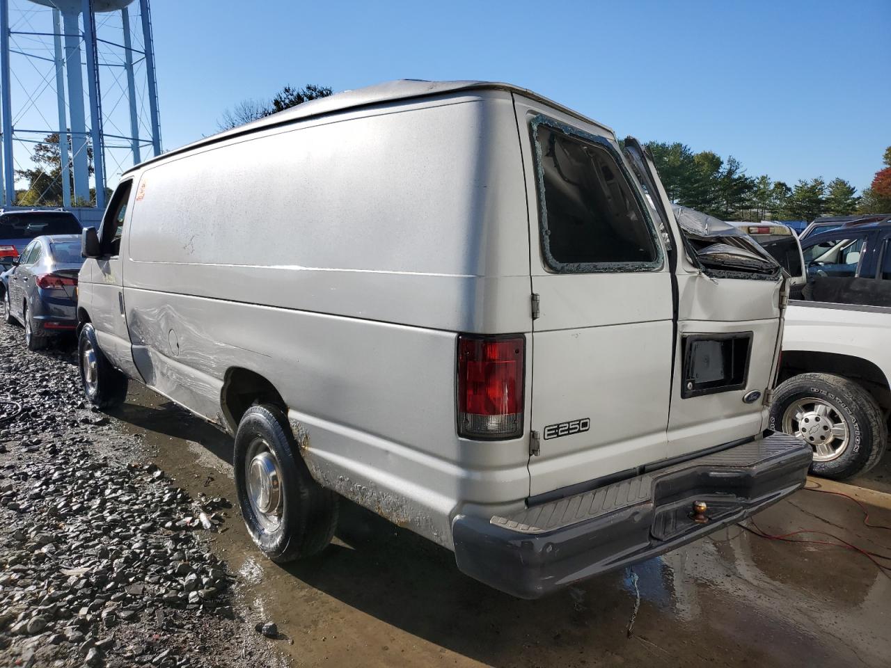 Photo 2 VIN: 1FTNS24W83HA35157 - FORD ECONOLINE 