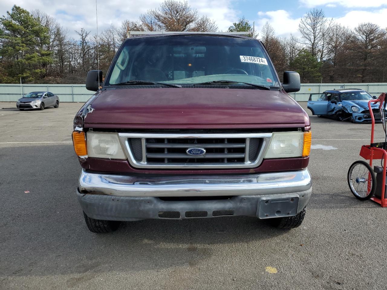 Photo 4 VIN: 1FTNS24WX5HA78899 - FORD NULL 