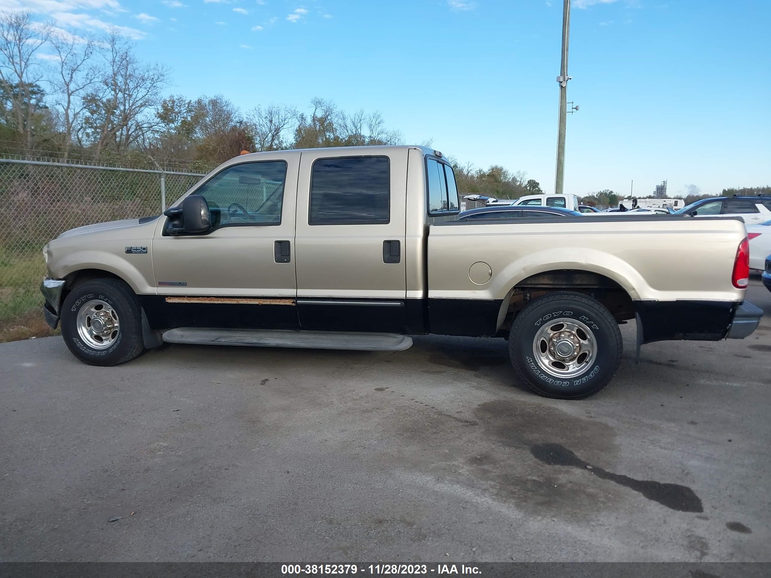 Photo 14 VIN: 1FTNW20F4YEE30441 - FORD F250 