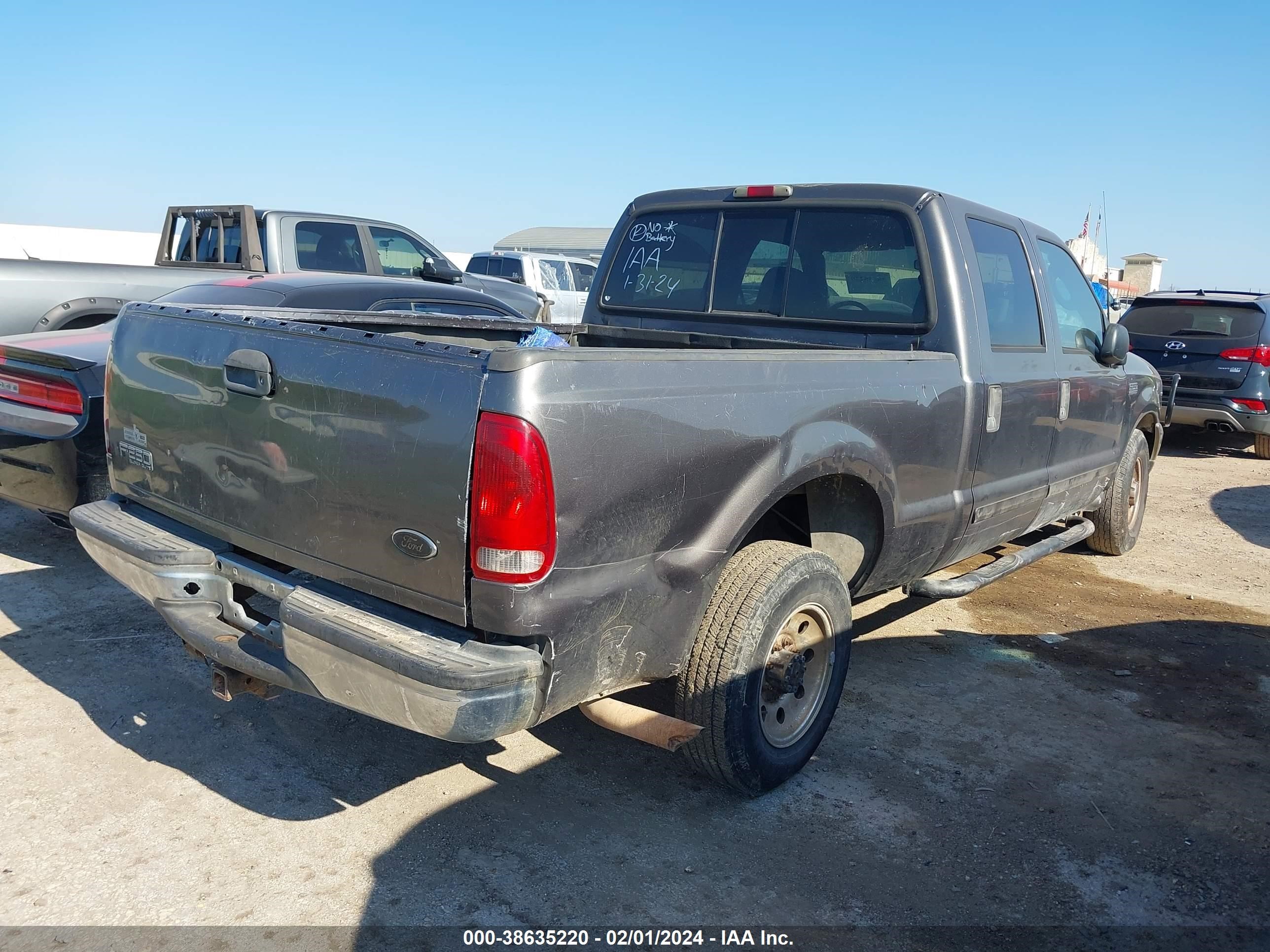 Photo 3 VIN: 1FTNW20L03EB76340 - FORD F250 