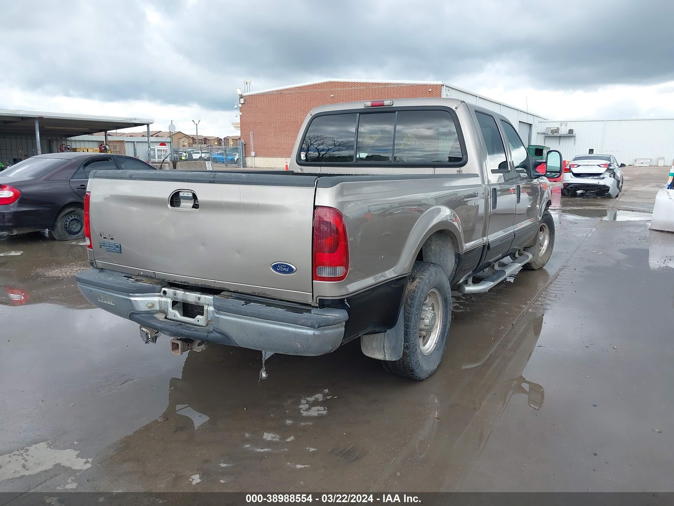 Photo 3 VIN: 1FTNW20L22EC80780 - FORD F250 