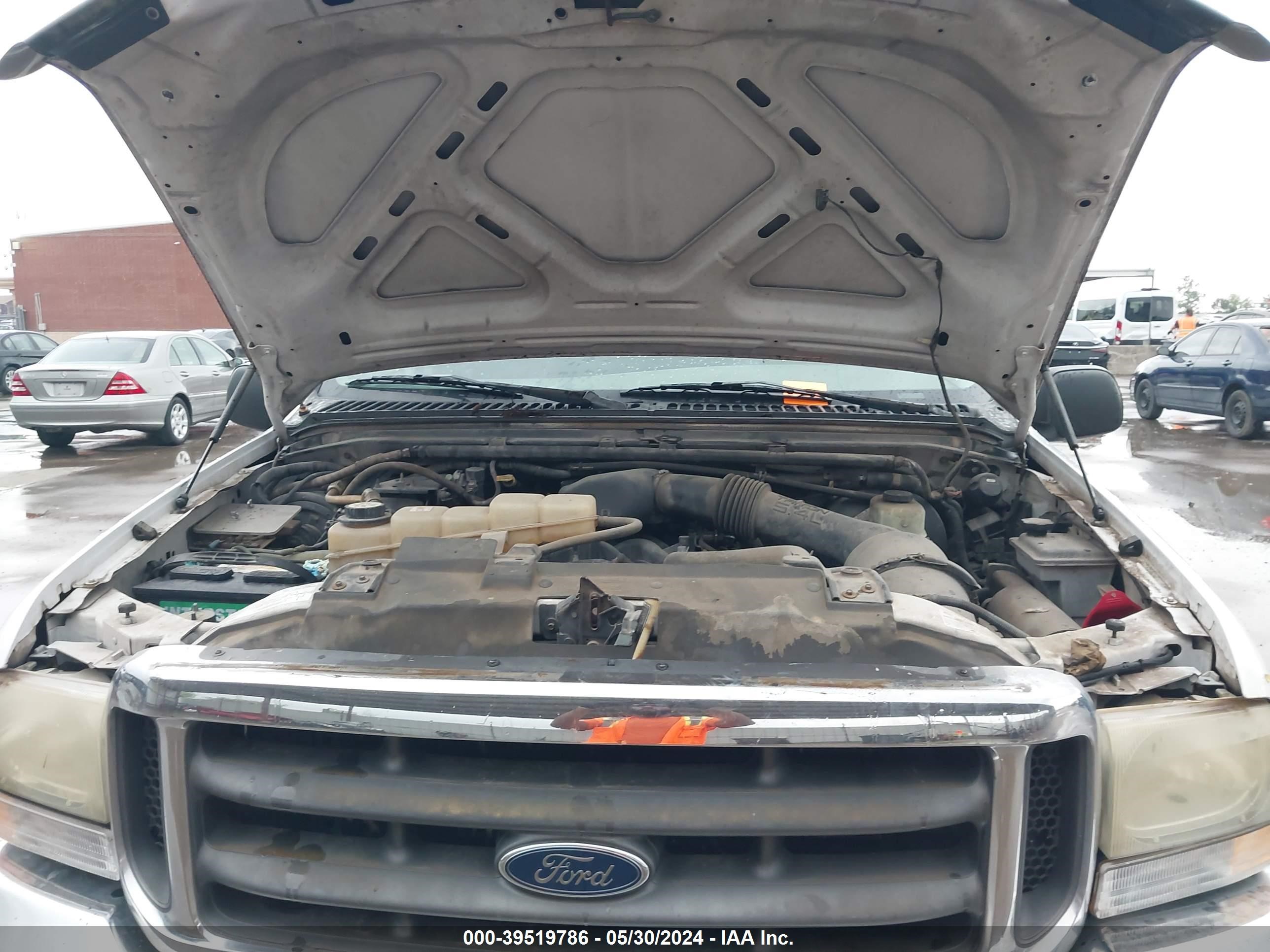 Photo 9 VIN: 1FTNW20L84EC87851 - FORD F250 