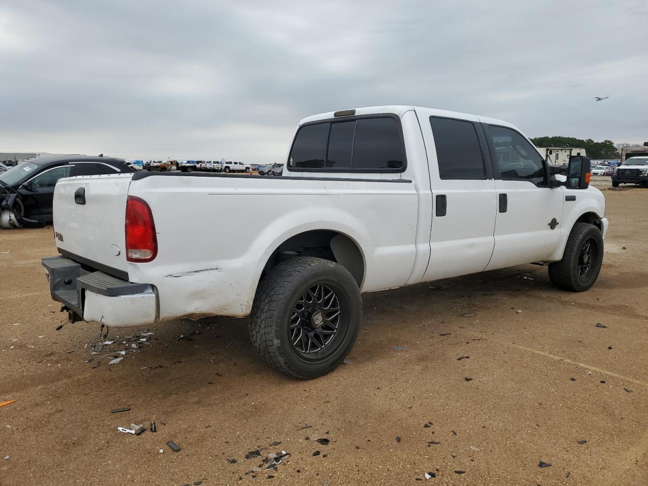 Photo 2 VIN: 1FTNW20P74EA63005 - FORD F250 