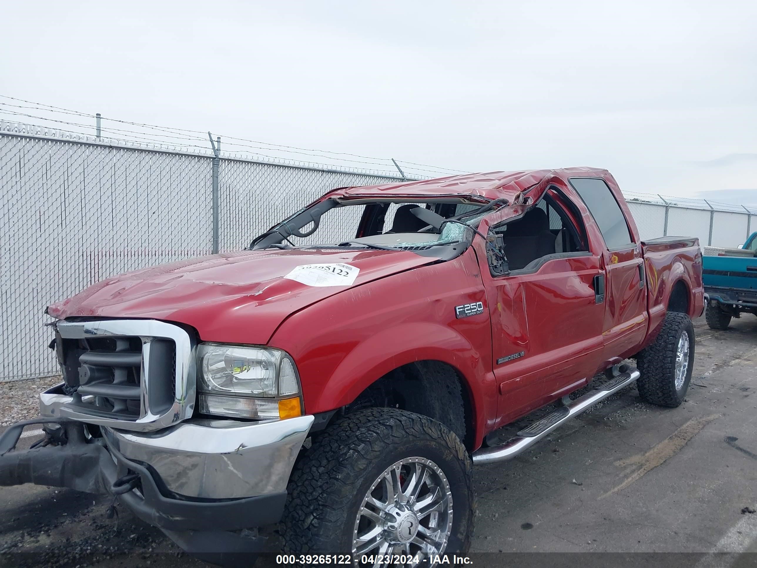 Photo 5 VIN: 1FTNW21F02EA92512 - FORD F250 