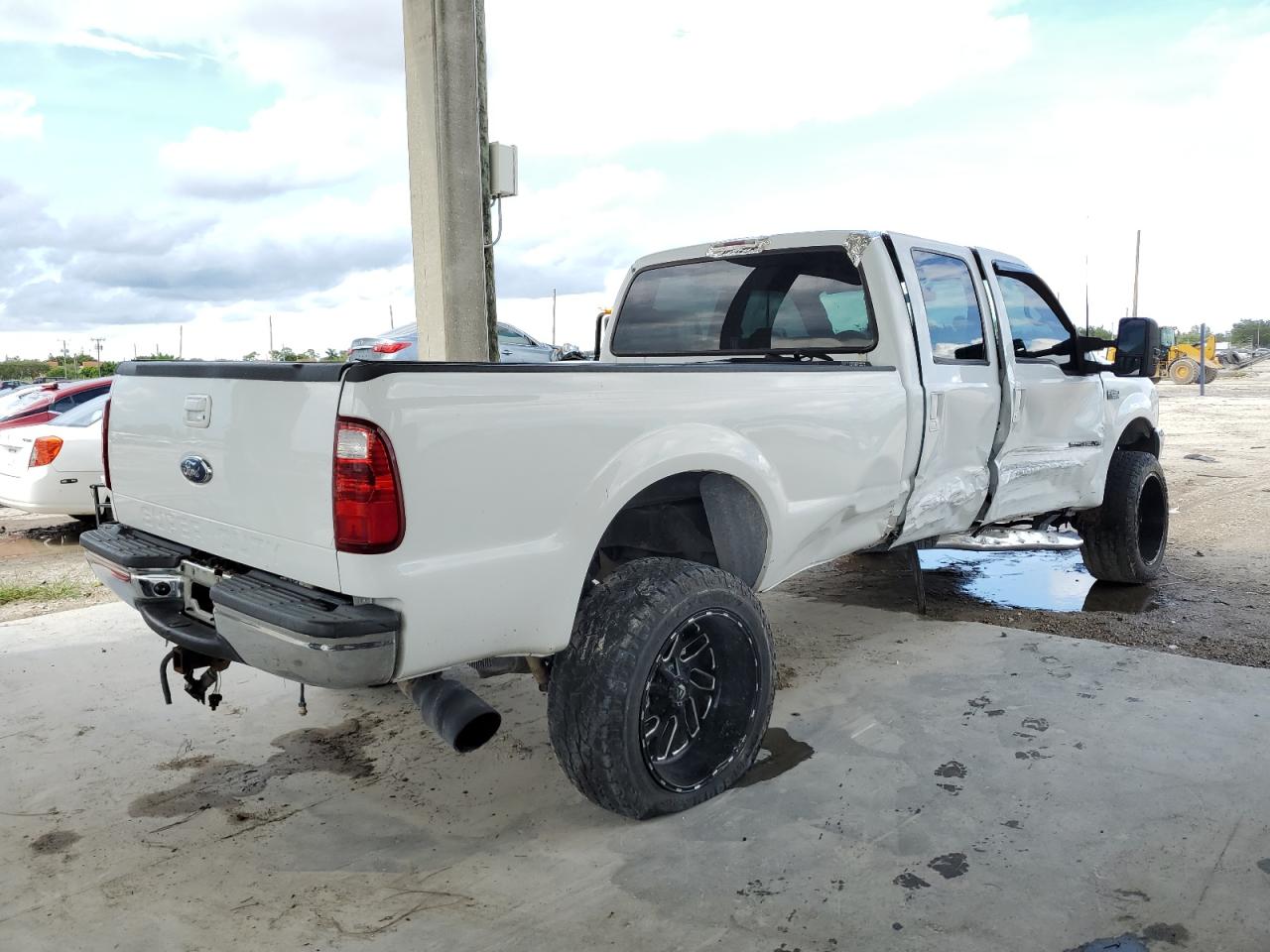 Photo 2 VIN: 1FTNW21F0XEE97860 - FORD F250 