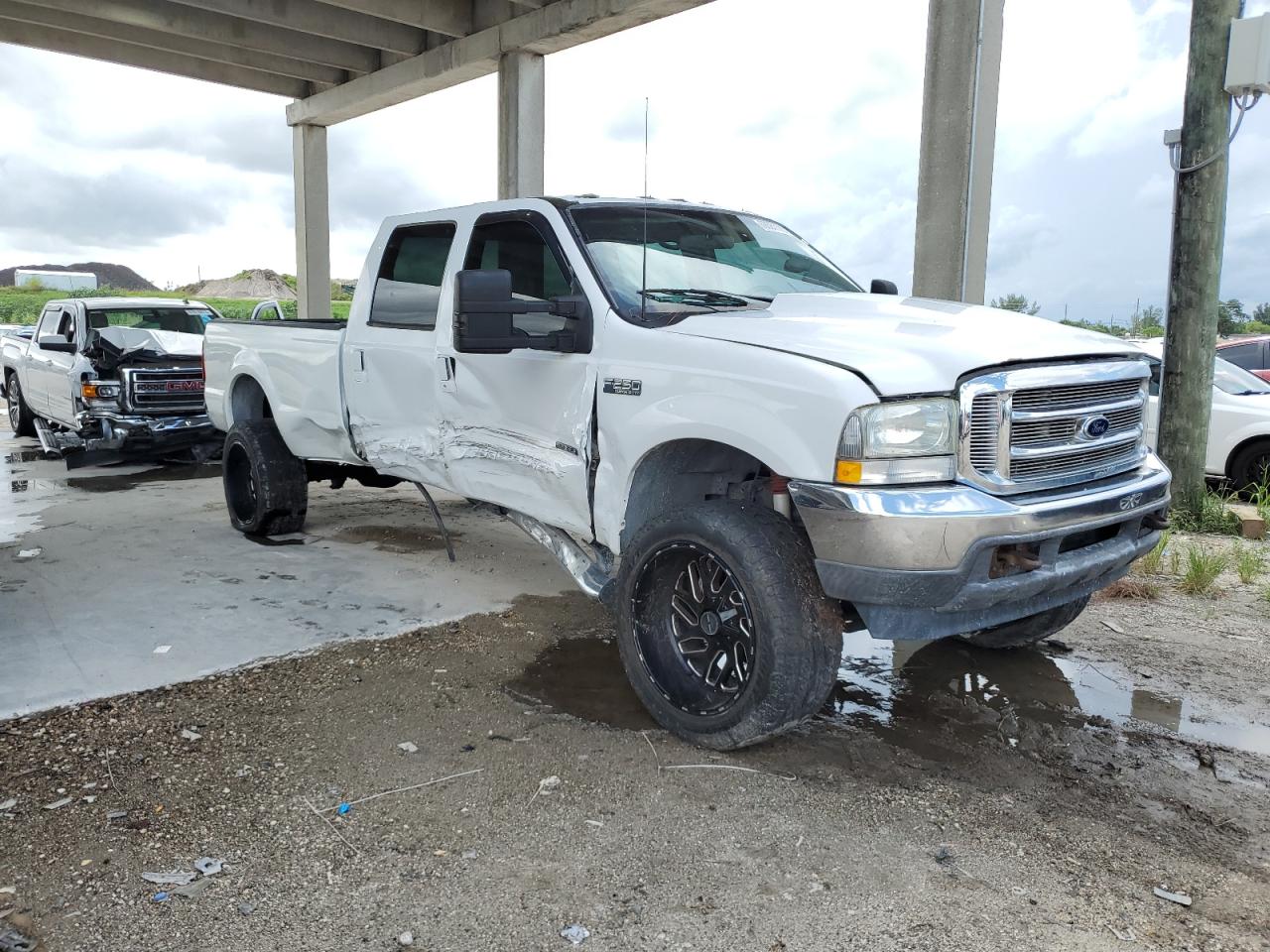 Photo 3 VIN: 1FTNW21F0XEE97860 - FORD F250 