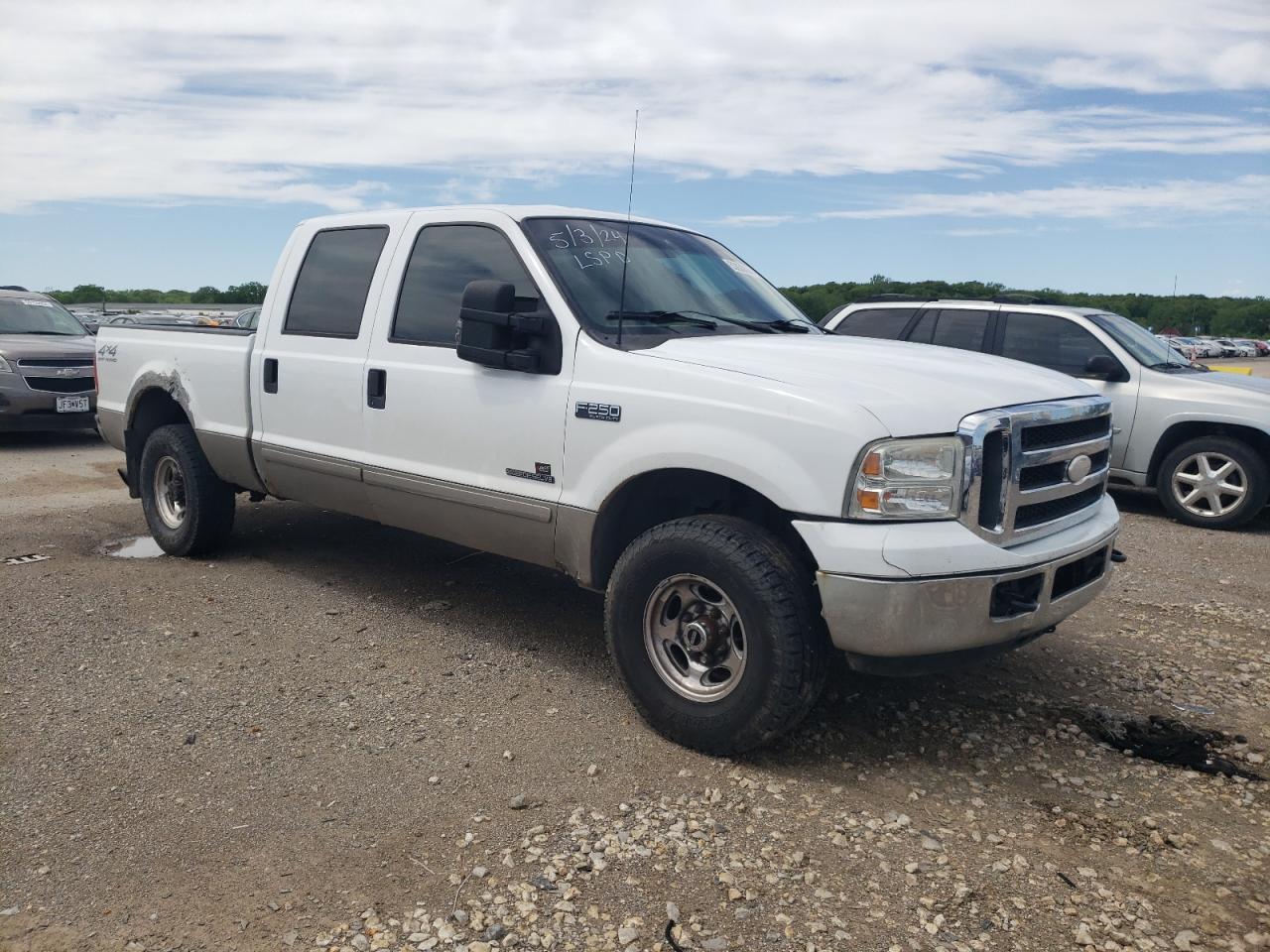 Photo 3 VIN: 1FTNW21F22EC63776 - FORD F250 