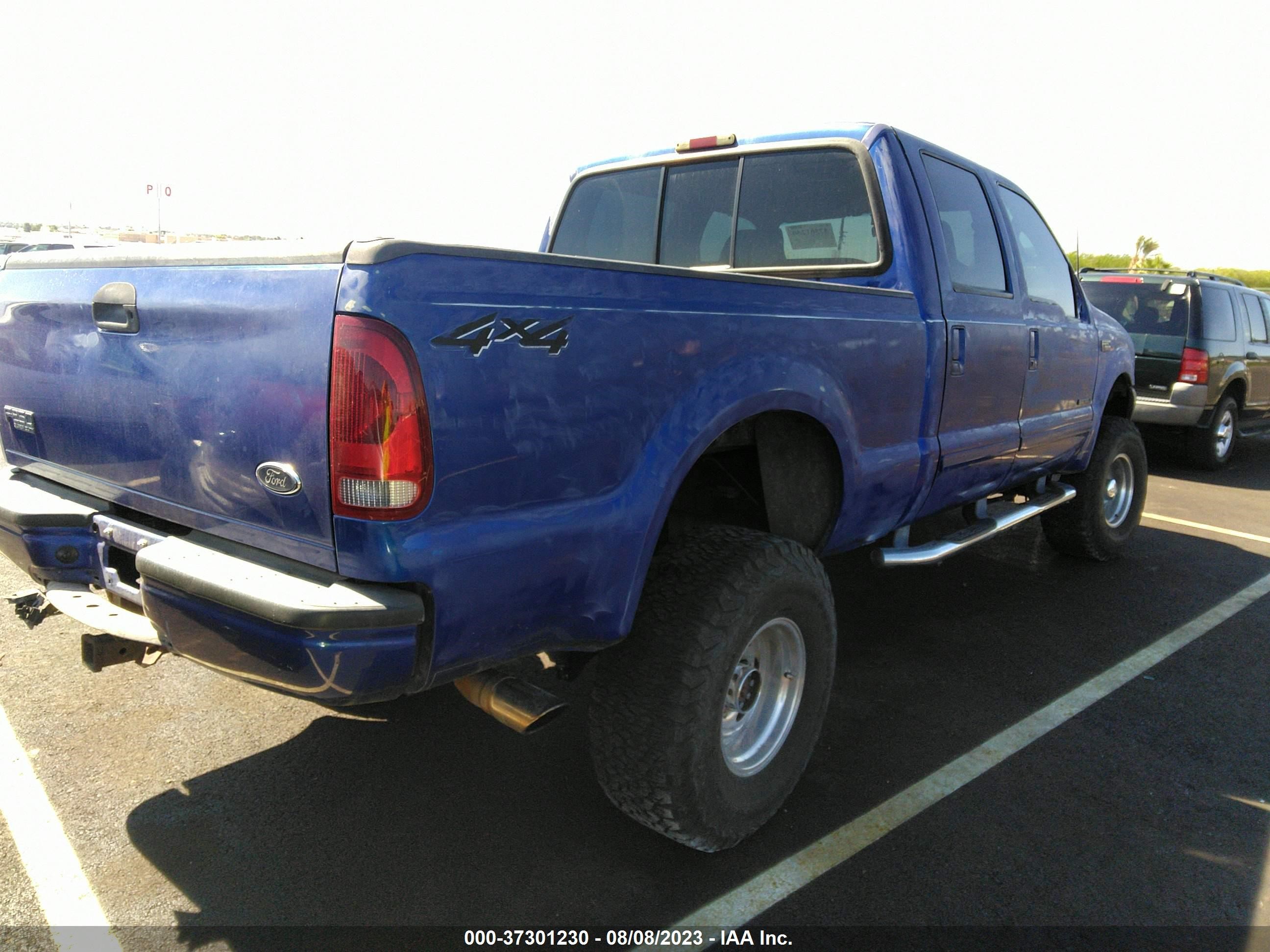 Photo 3 VIN: 1FTNW21F23EA47847 - FORD F250 