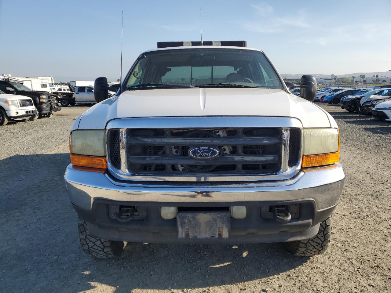 Photo 4 VIN: 1FTNW21F61ED85250 - FORD F250 