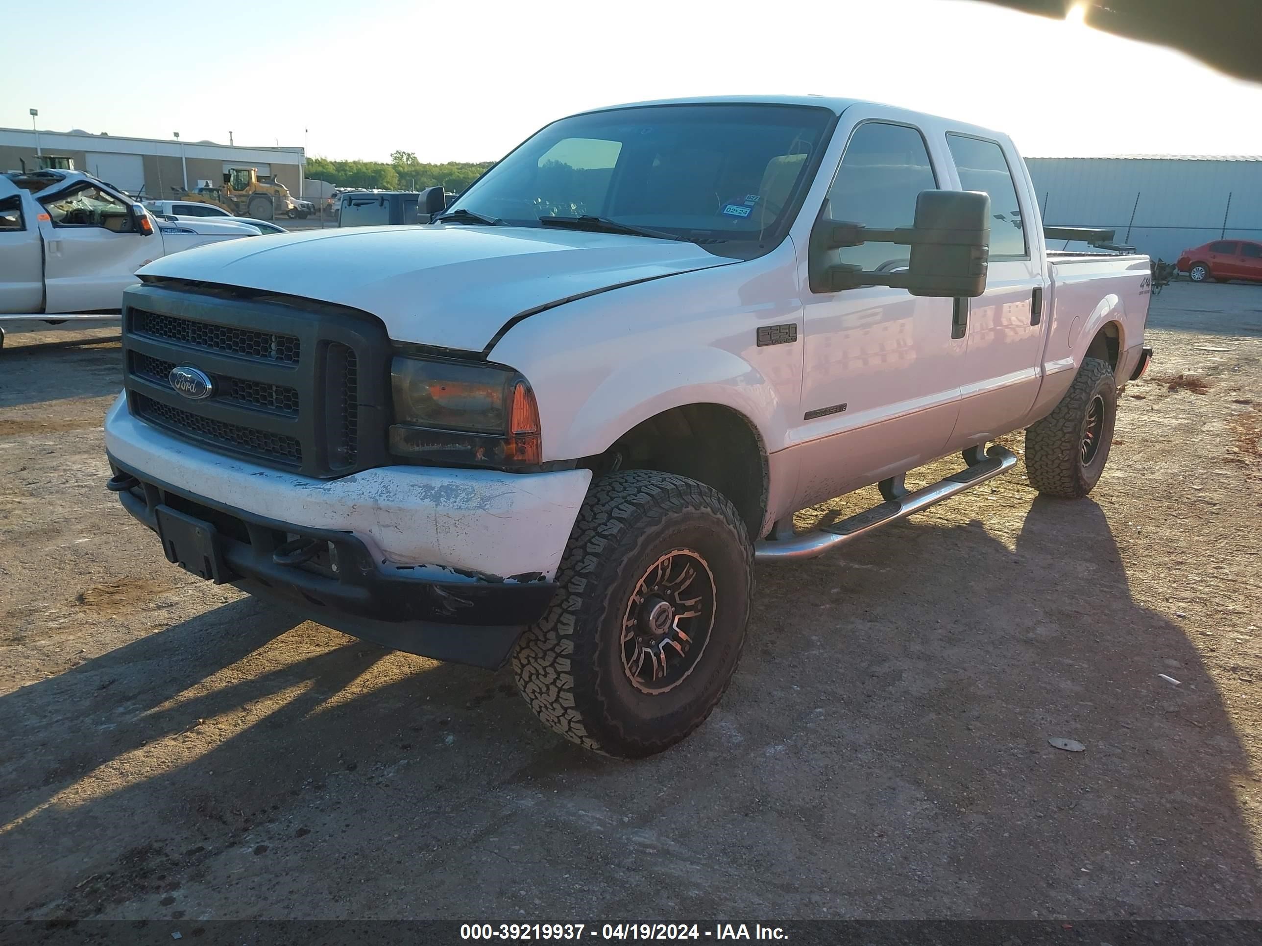 Photo 1 VIN: 1FTNW21F62EA06071 - FORD F250 