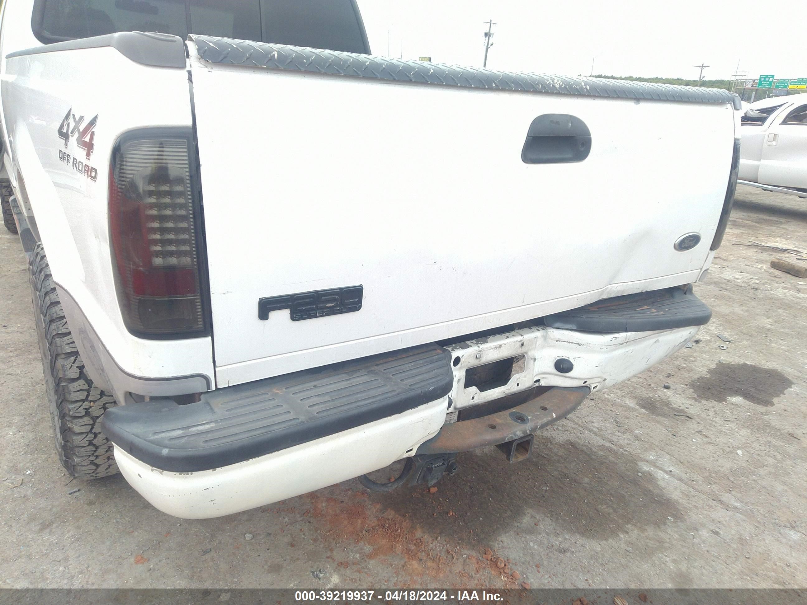 Photo 11 VIN: 1FTNW21F62EA06071 - FORD F250 