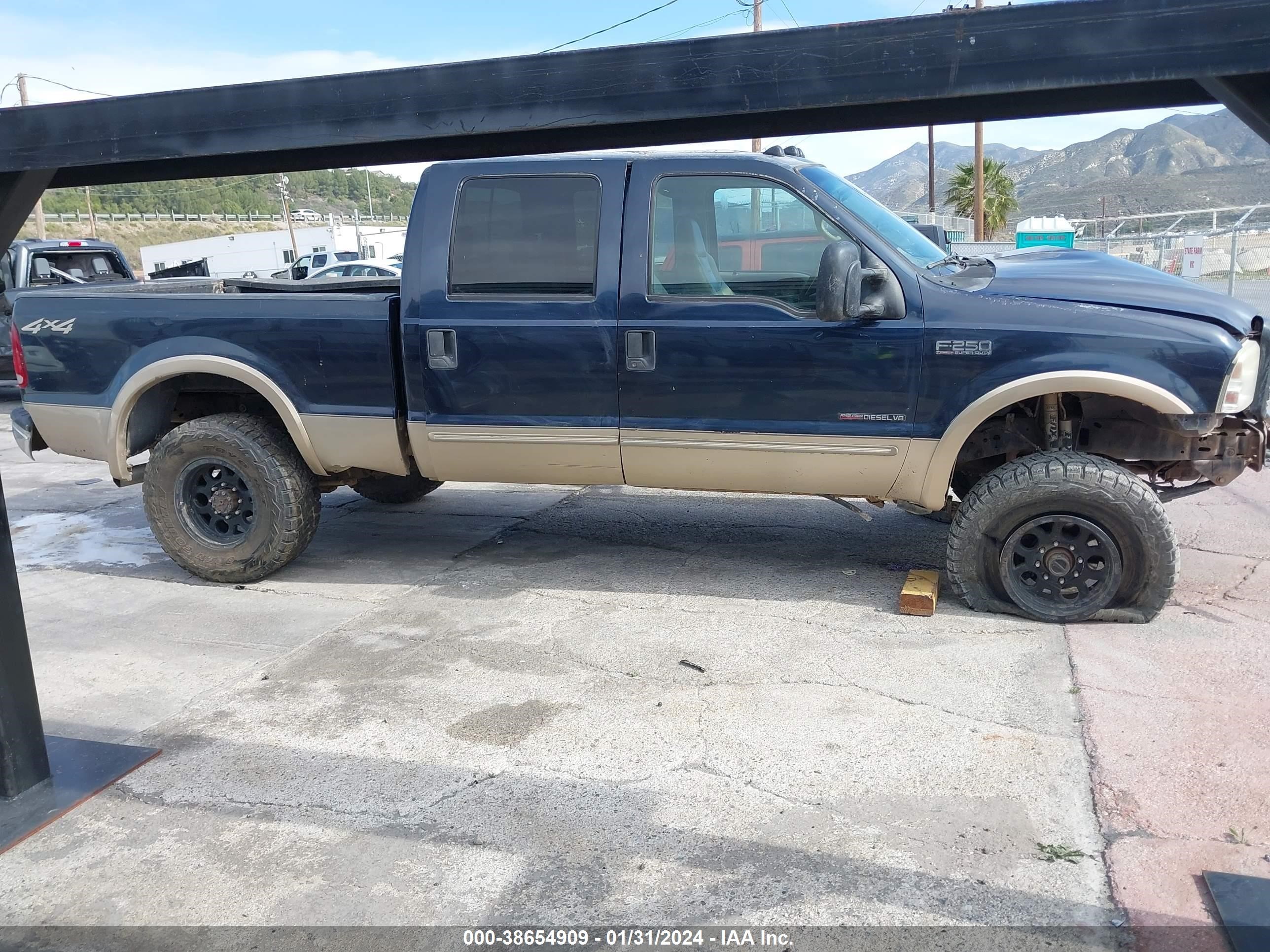 Photo 11 VIN: 1FTNW21F7YEE33123 - FORD F250 