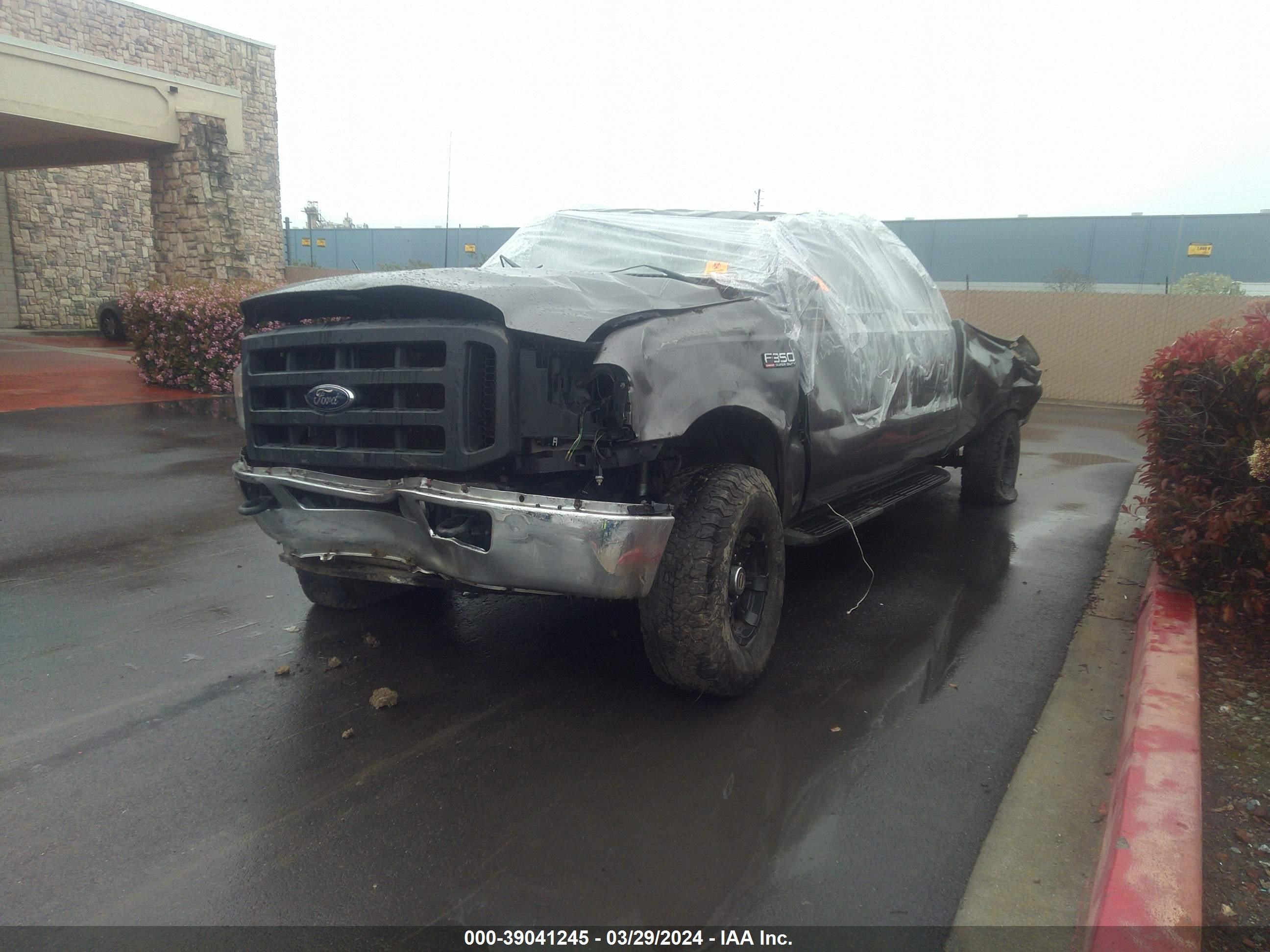 Photo 1 VIN: 1FTNW21F92EA61548 - FORD F250 