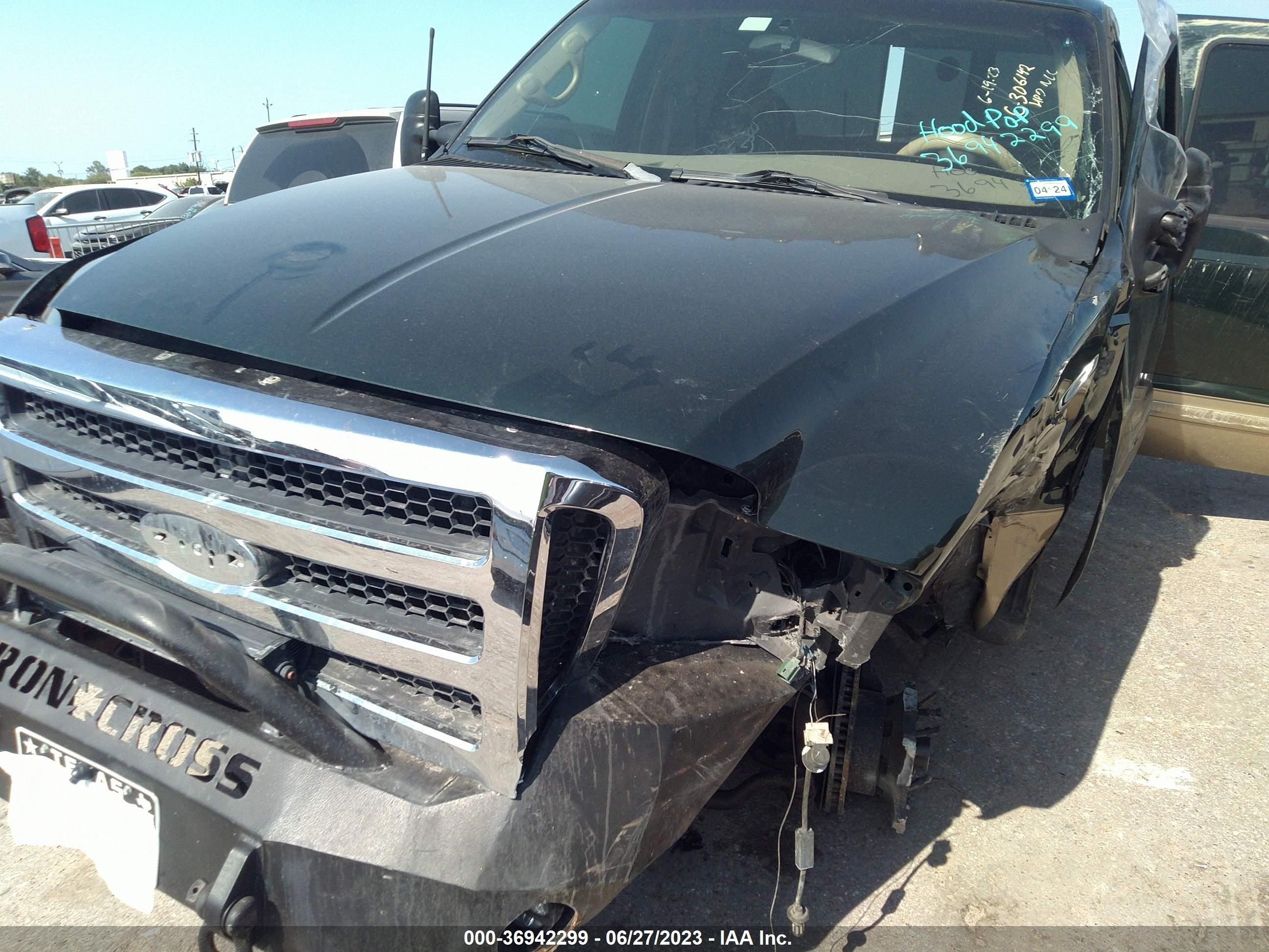 Photo 1 VIN: 1FTNW21FX1EA01759 - FORD F250 