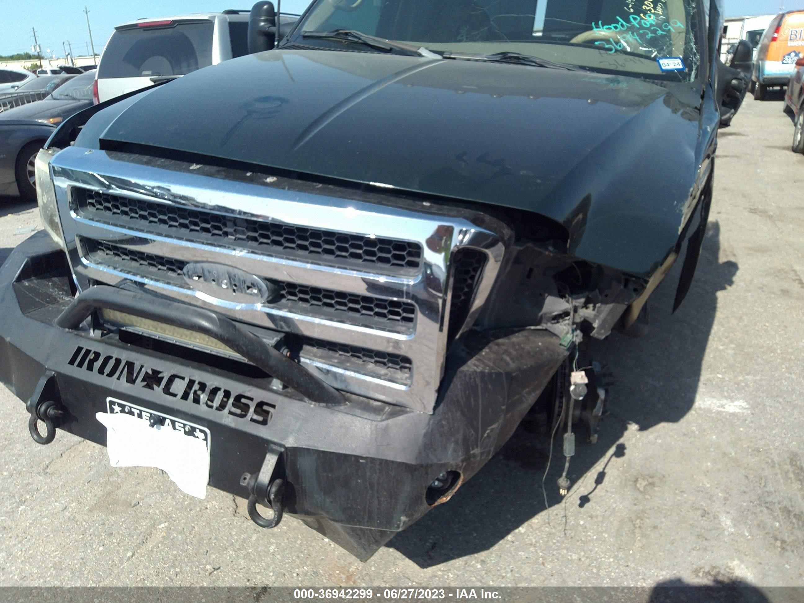 Photo 5 VIN: 1FTNW21FX1EA01759 - FORD F250 