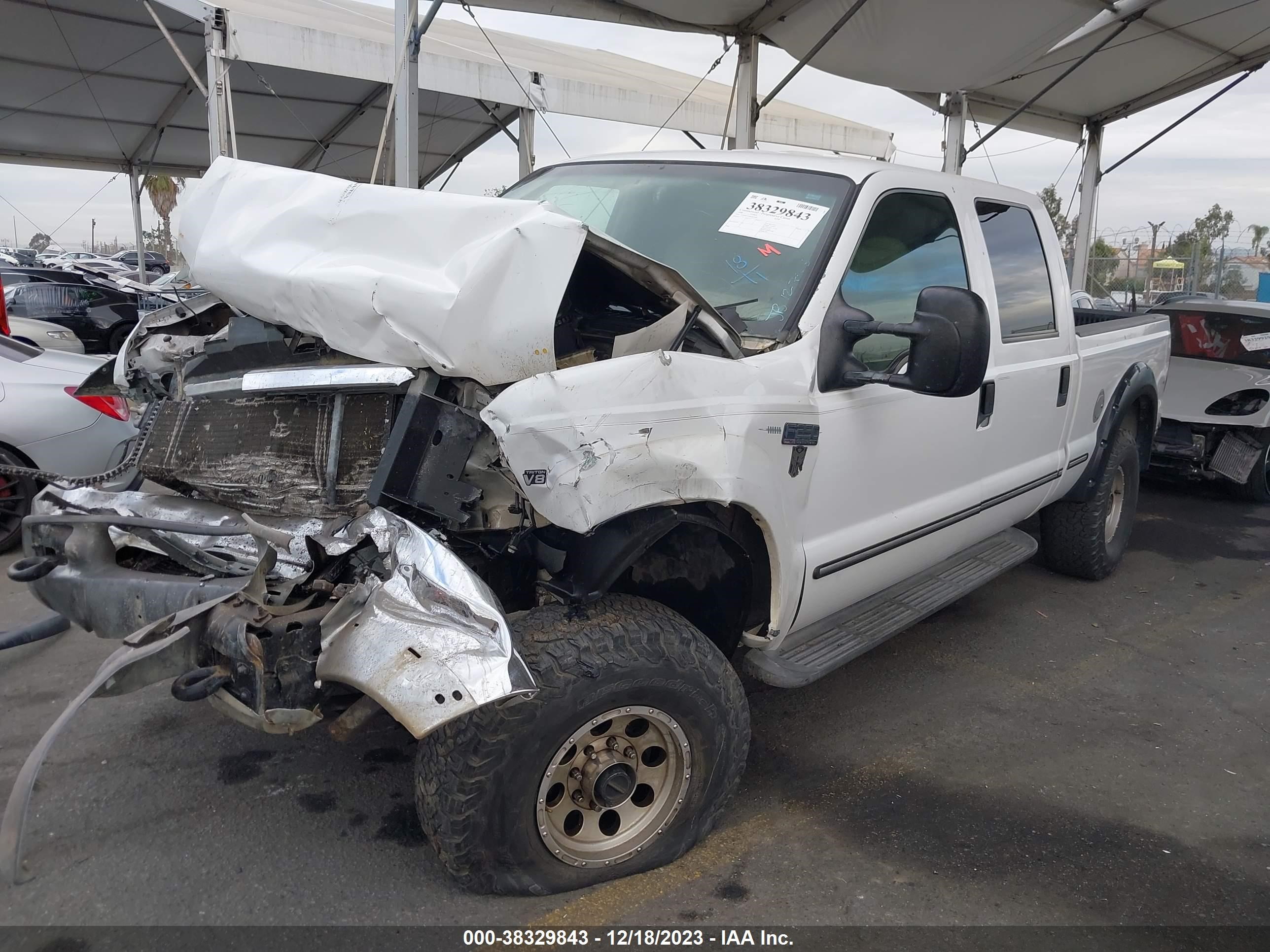 Photo 1 VIN: 1FTNW21L0XEB39485 - FORD F250 