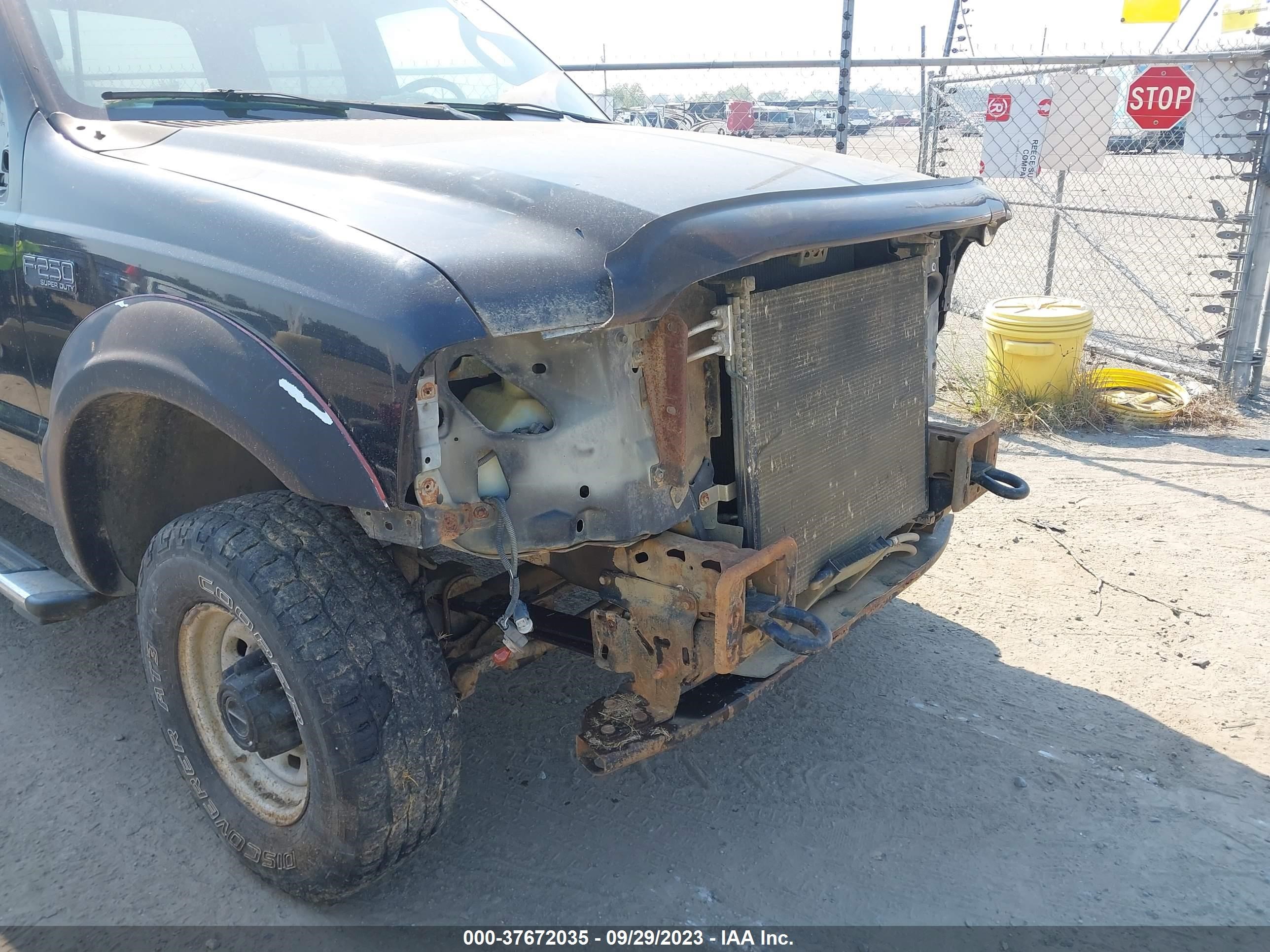 Photo 5 VIN: 1FTNW21L44EA83143 - FORD F250 