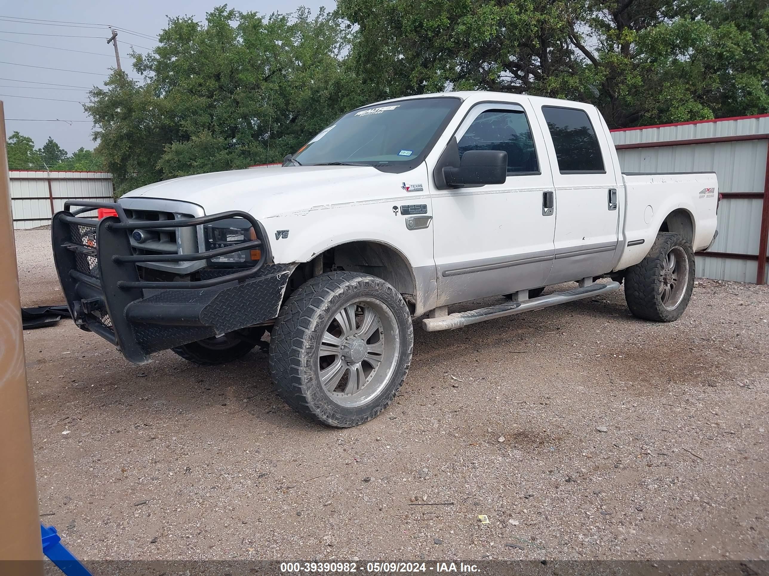 Photo 1 VIN: 1FTNW21L4YEC44824 - FORD F250 