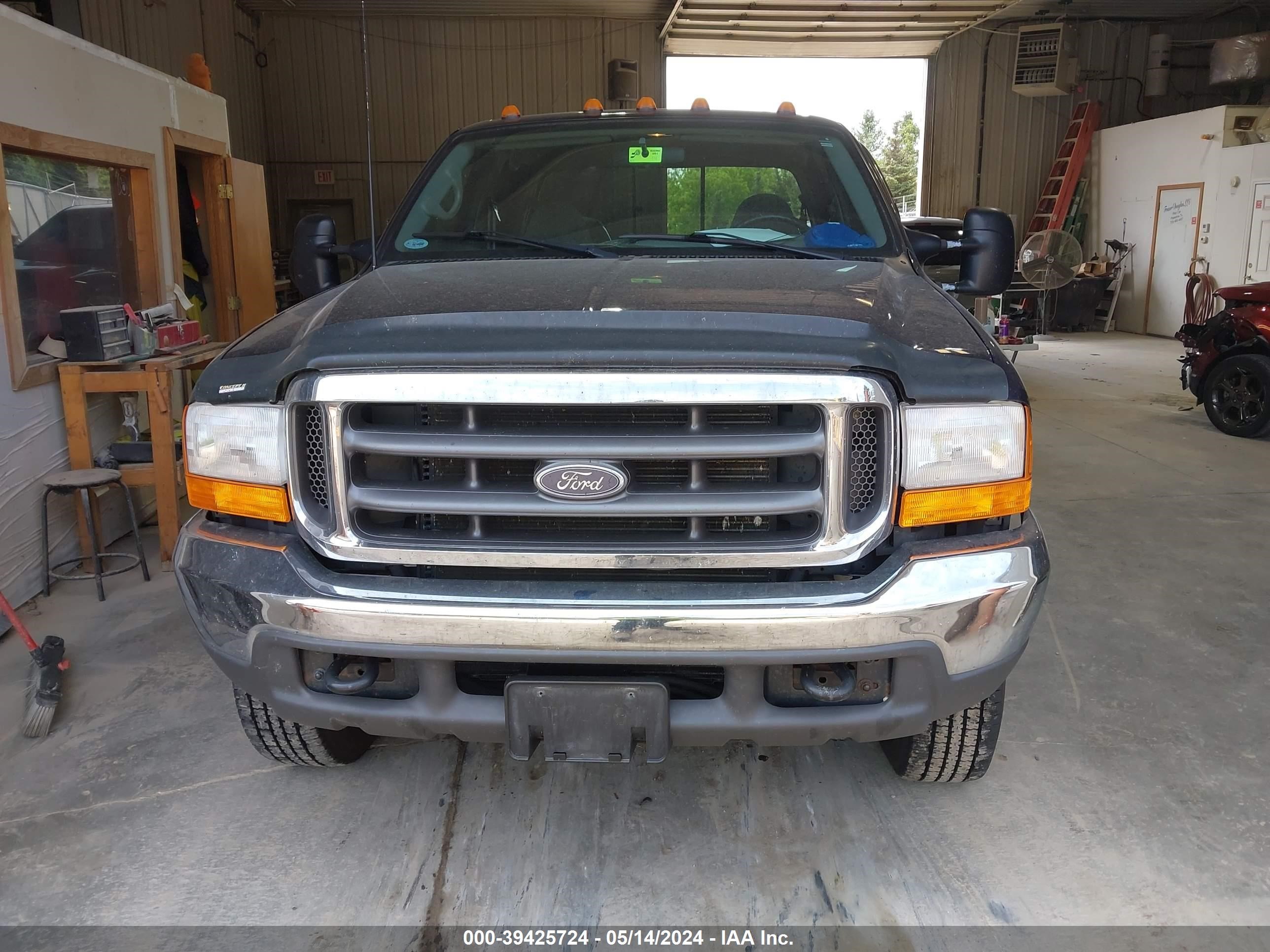 Photo 11 VIN: 1FTNW21L8YED95424 - FORD F250 