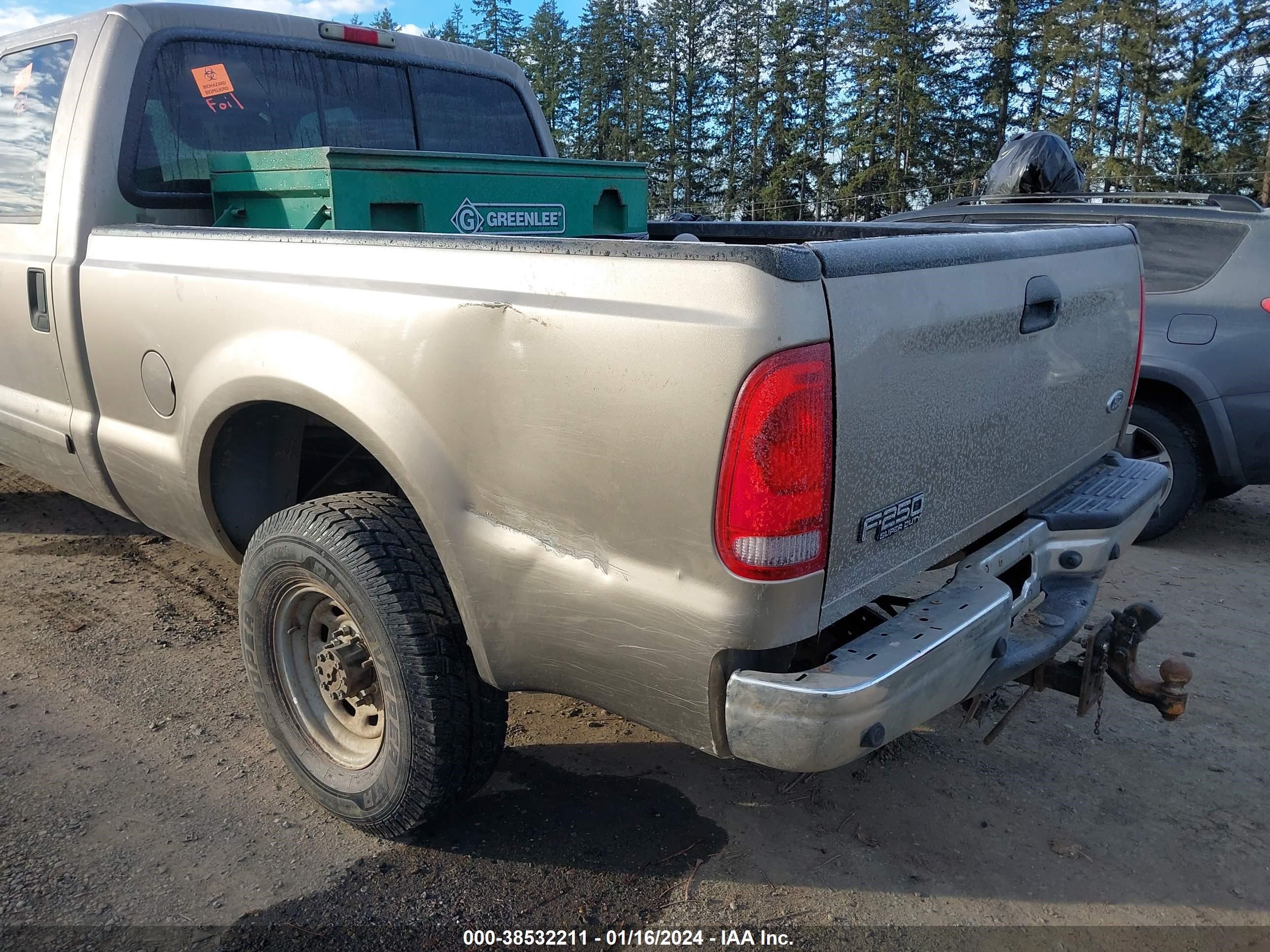 Photo 5 VIN: 1FTNW21P63EB36684 - FORD F250 