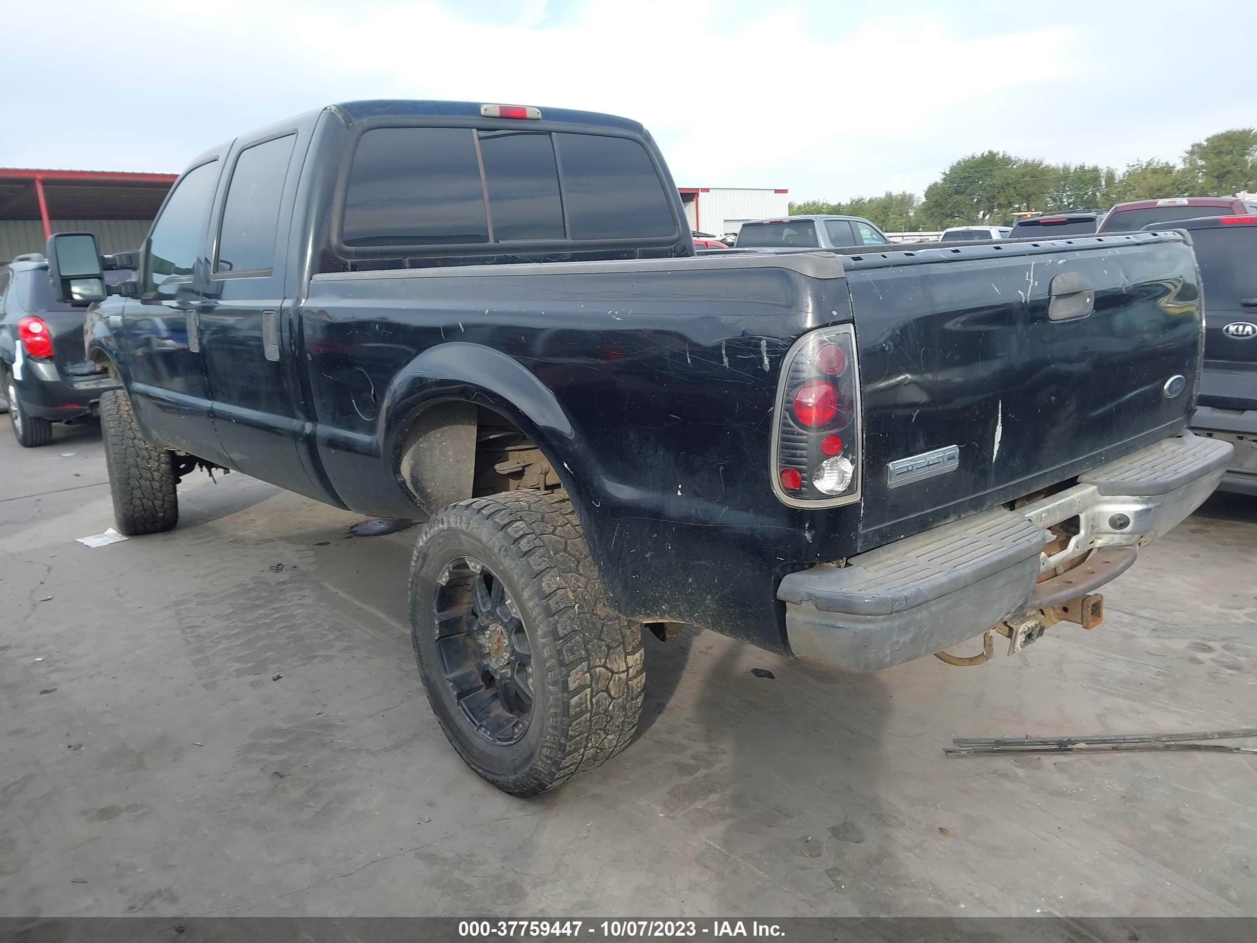 Photo 2 VIN: 1FTNW21P63EC94944 - FORD F250 