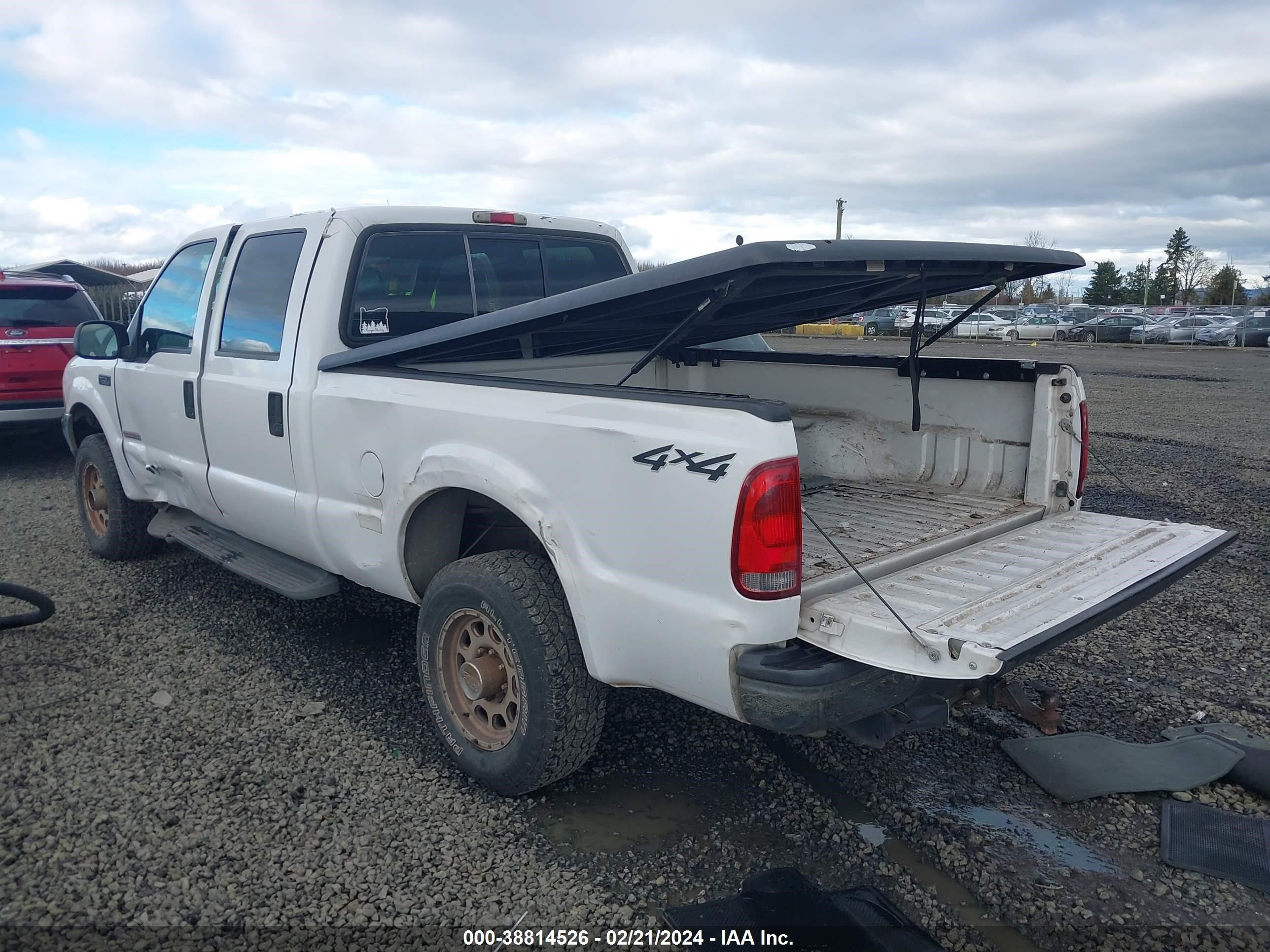 Photo 2 VIN: 1FTNW21PX4EC35834 - FORD F250 