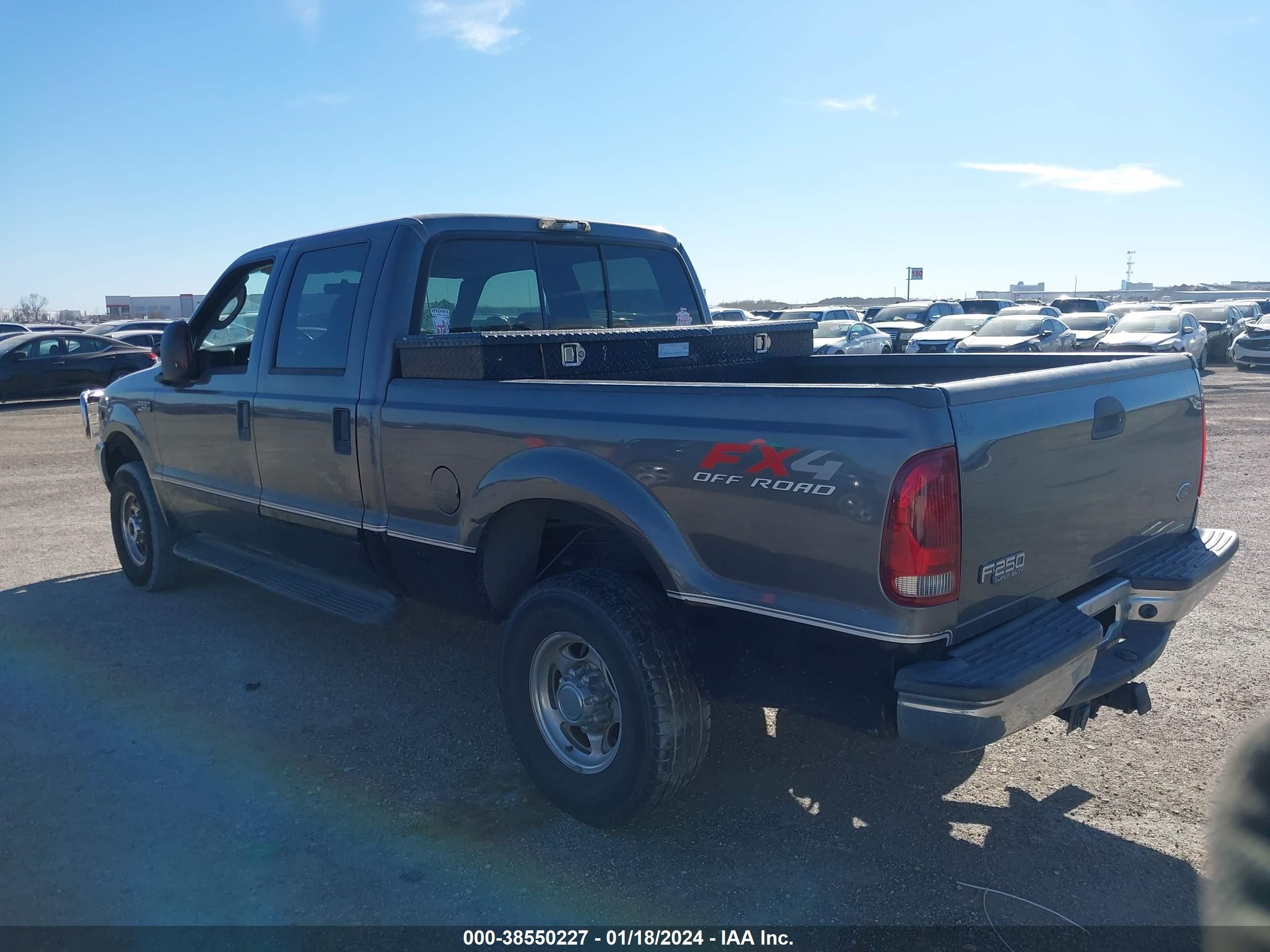 Photo 2 VIN: 1FTNW21S33EB76953 - FORD F250 