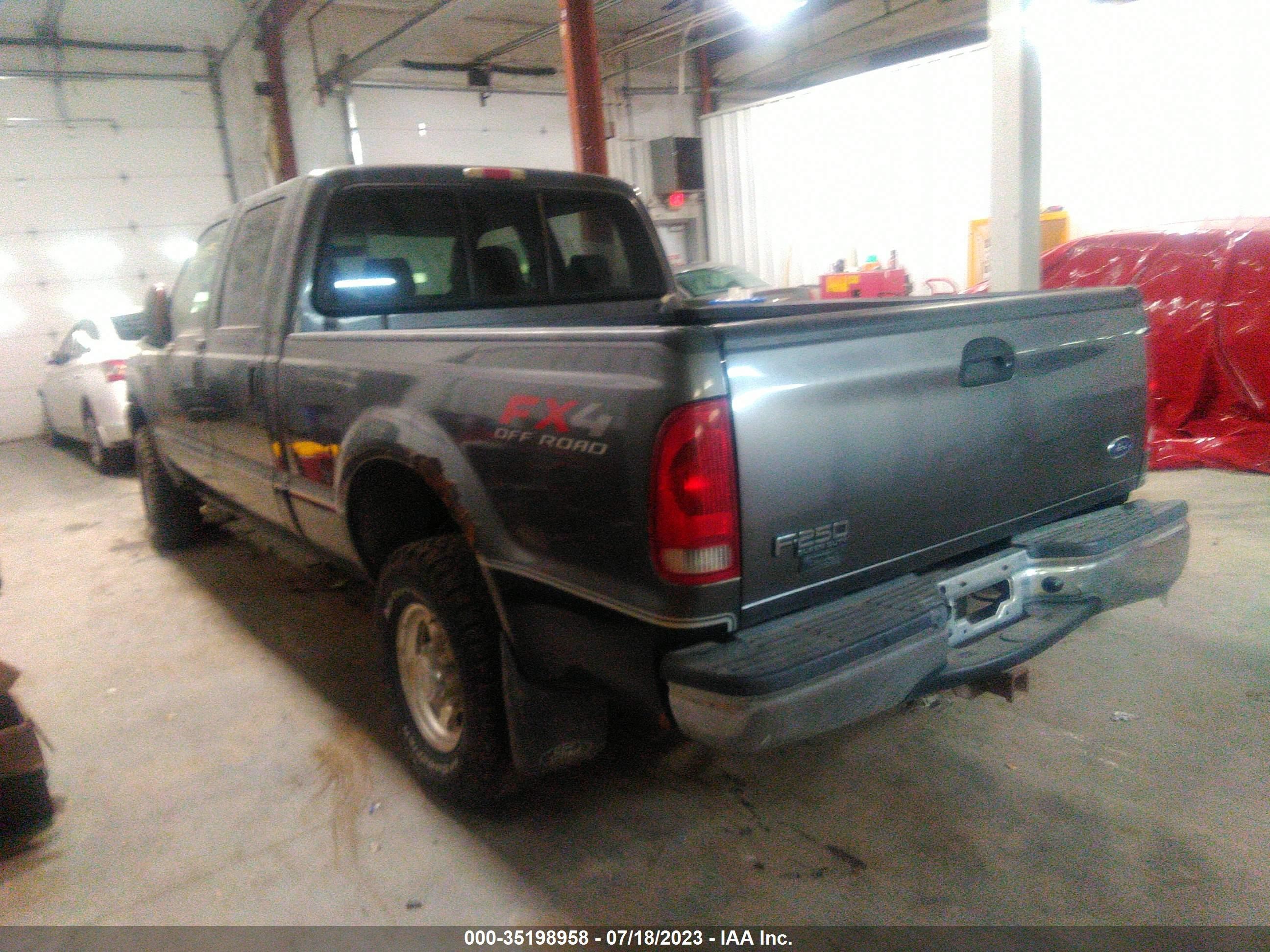 Photo 2 VIN: 1FTNW21S34EA94903 - FORD F250 