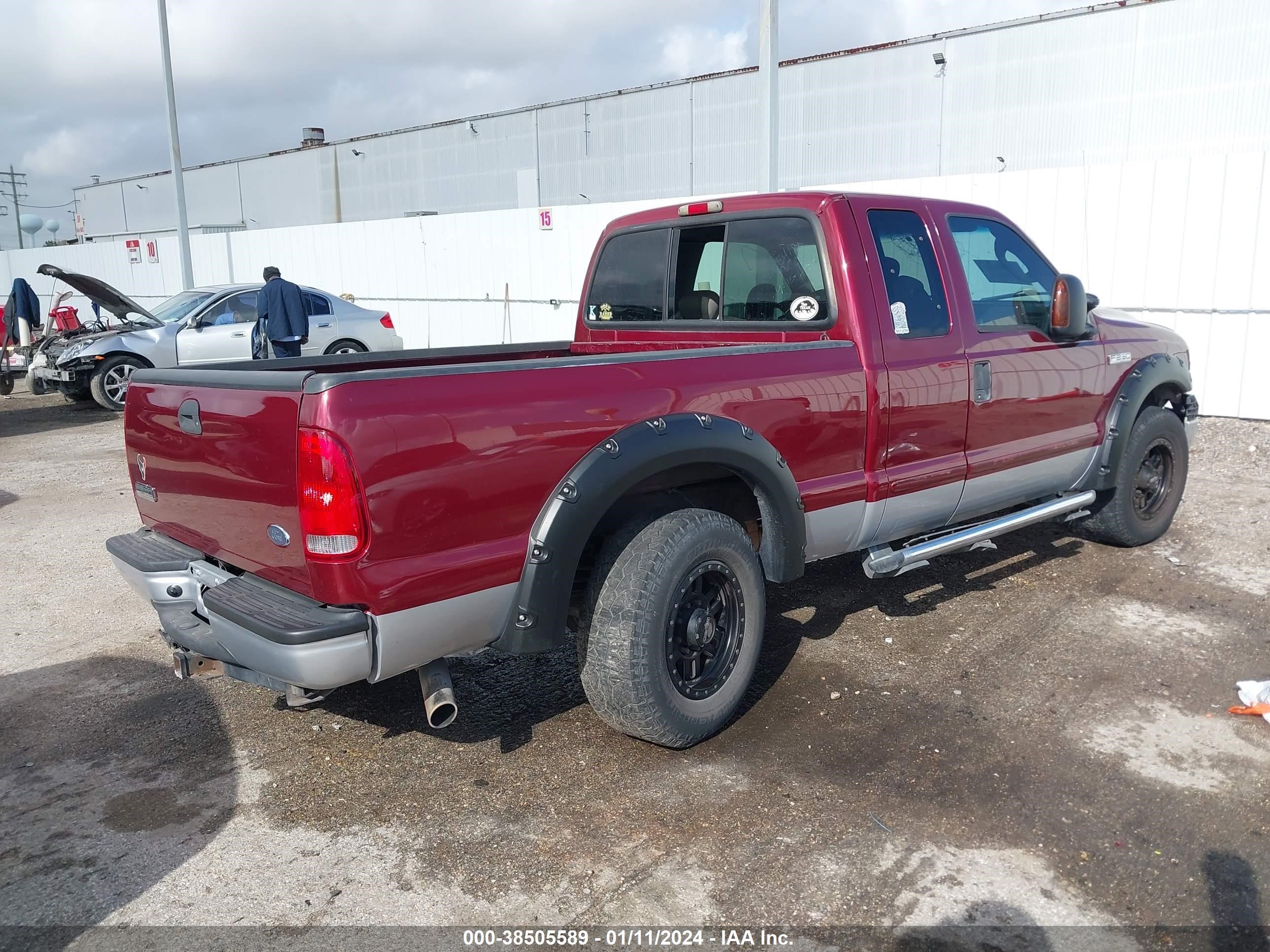 Photo 3 VIN: 1FTNX20585EB62817 - FORD F250 