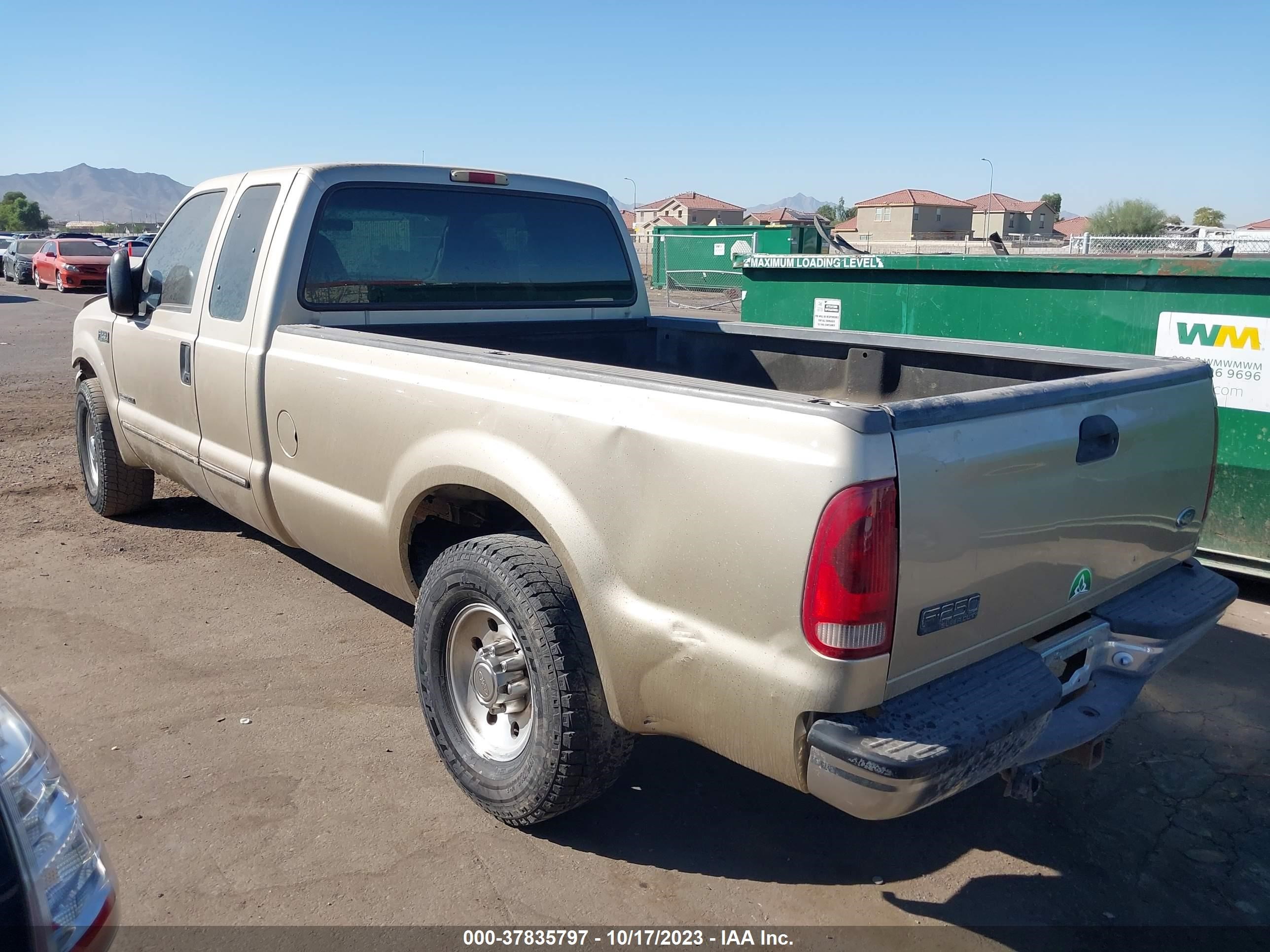 Photo 2 VIN: 1FTNX20F9YEC16803 - FORD F250 