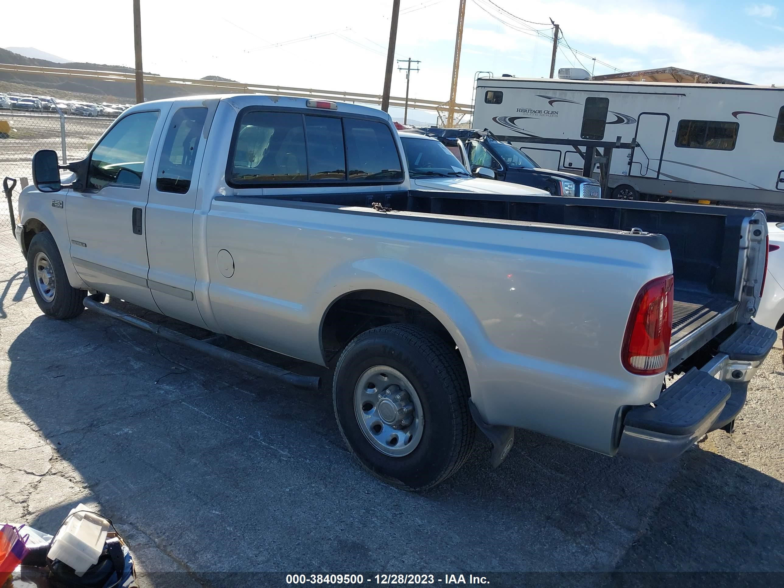 Photo 2 VIN: 1FTNX20FX1EA55321 - FORD F250 