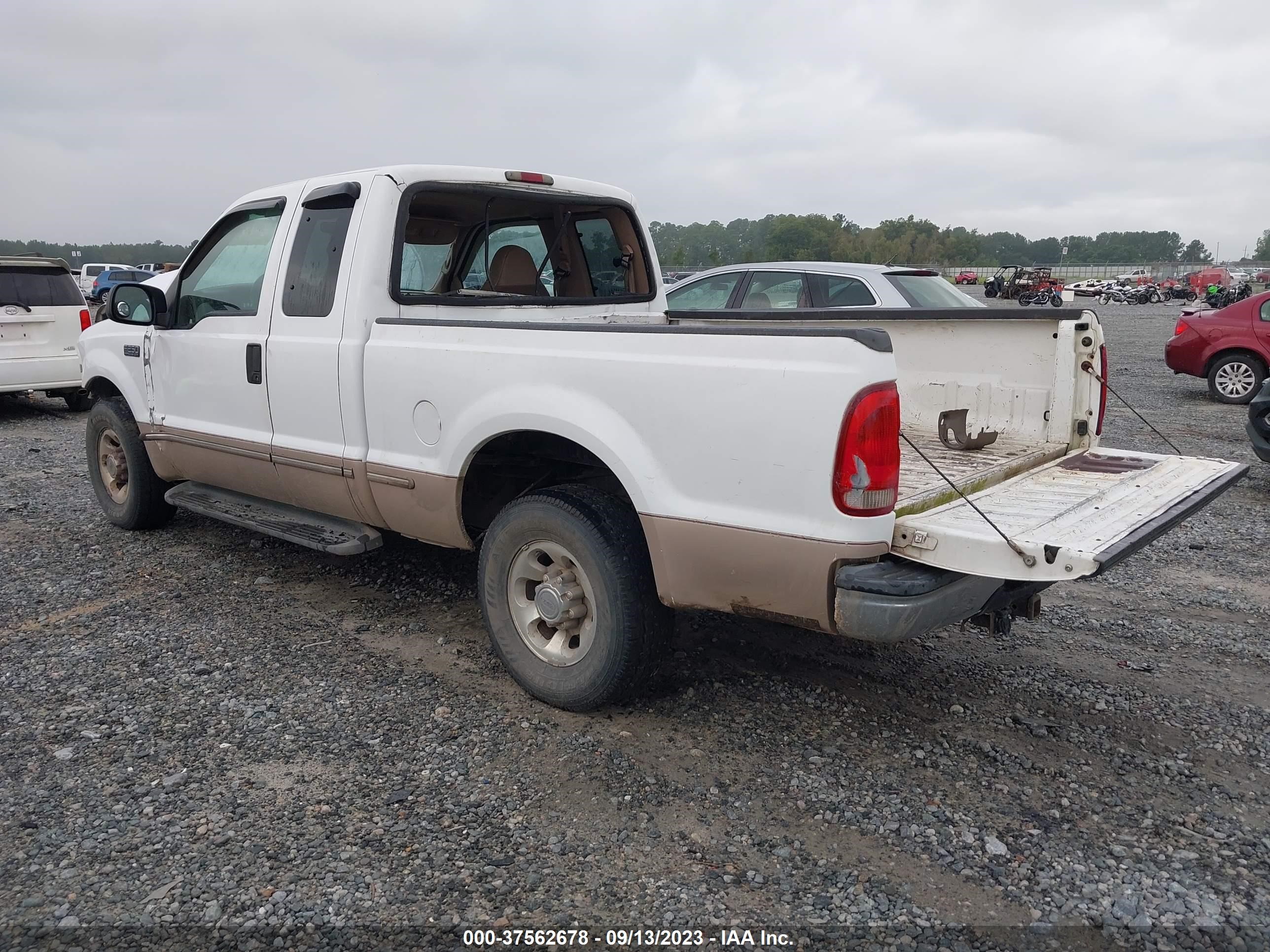 Photo 2 VIN: 1FTNX20FXXEA17306 - FORD F250 