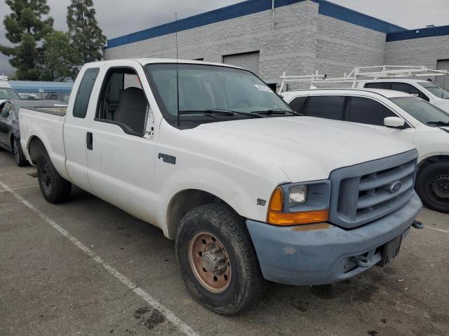 Photo 3 VIN: 1FTNX20L3XEA42747 - FORD F250 