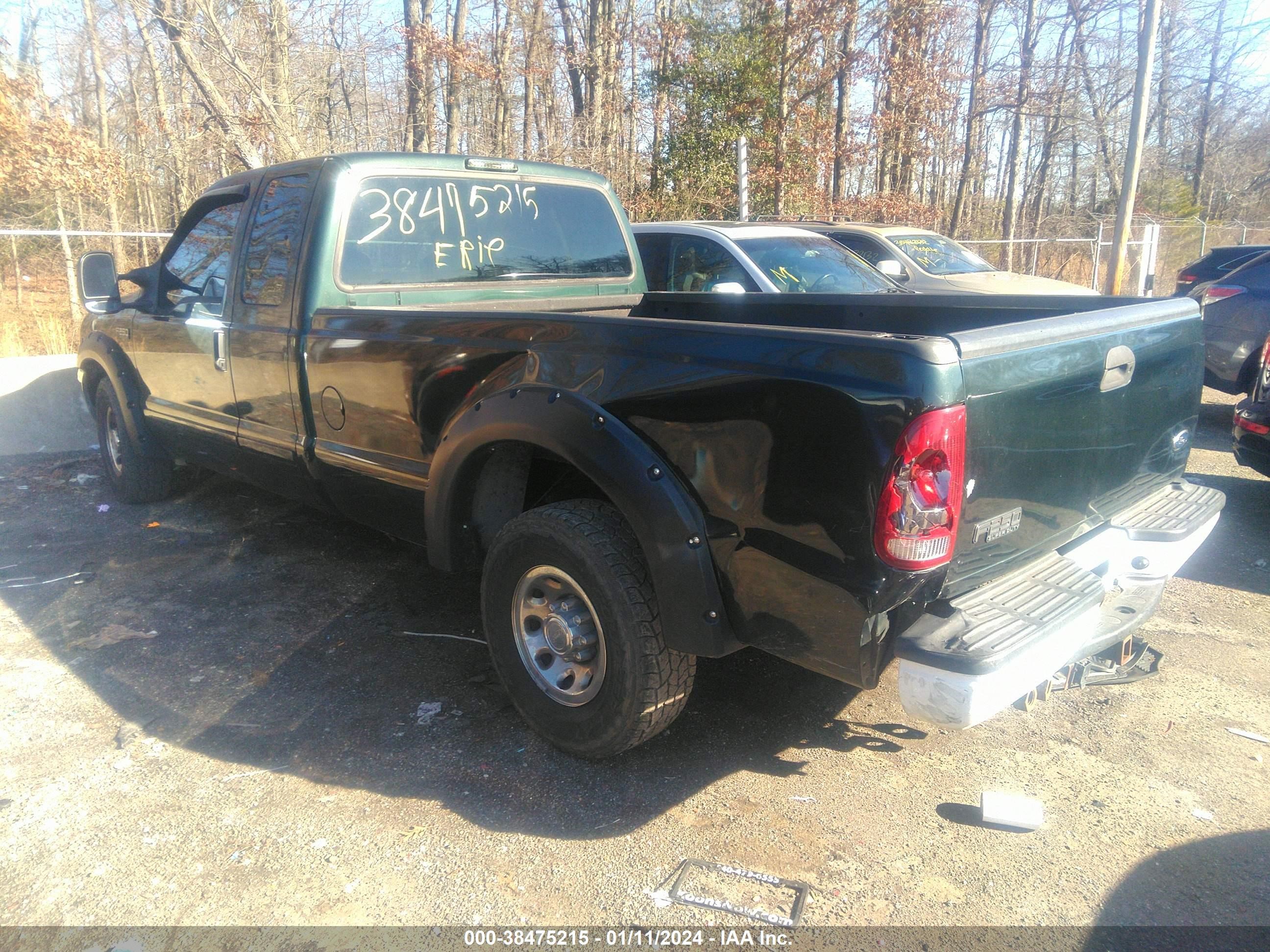 Photo 2 VIN: 1FTNX20L42EC80390 - FORD F250 