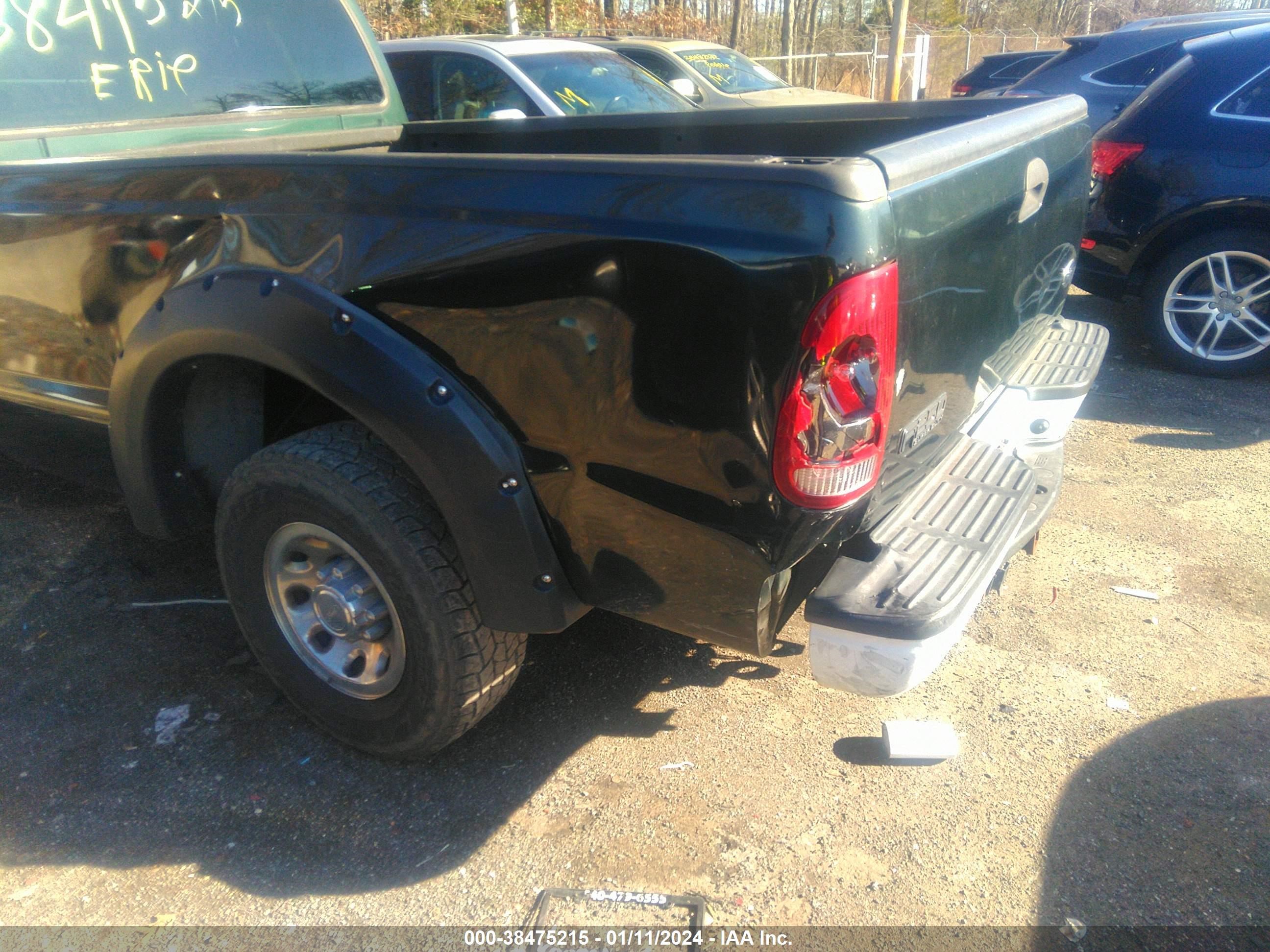 Photo 5 VIN: 1FTNX20L42EC80390 - FORD F250 