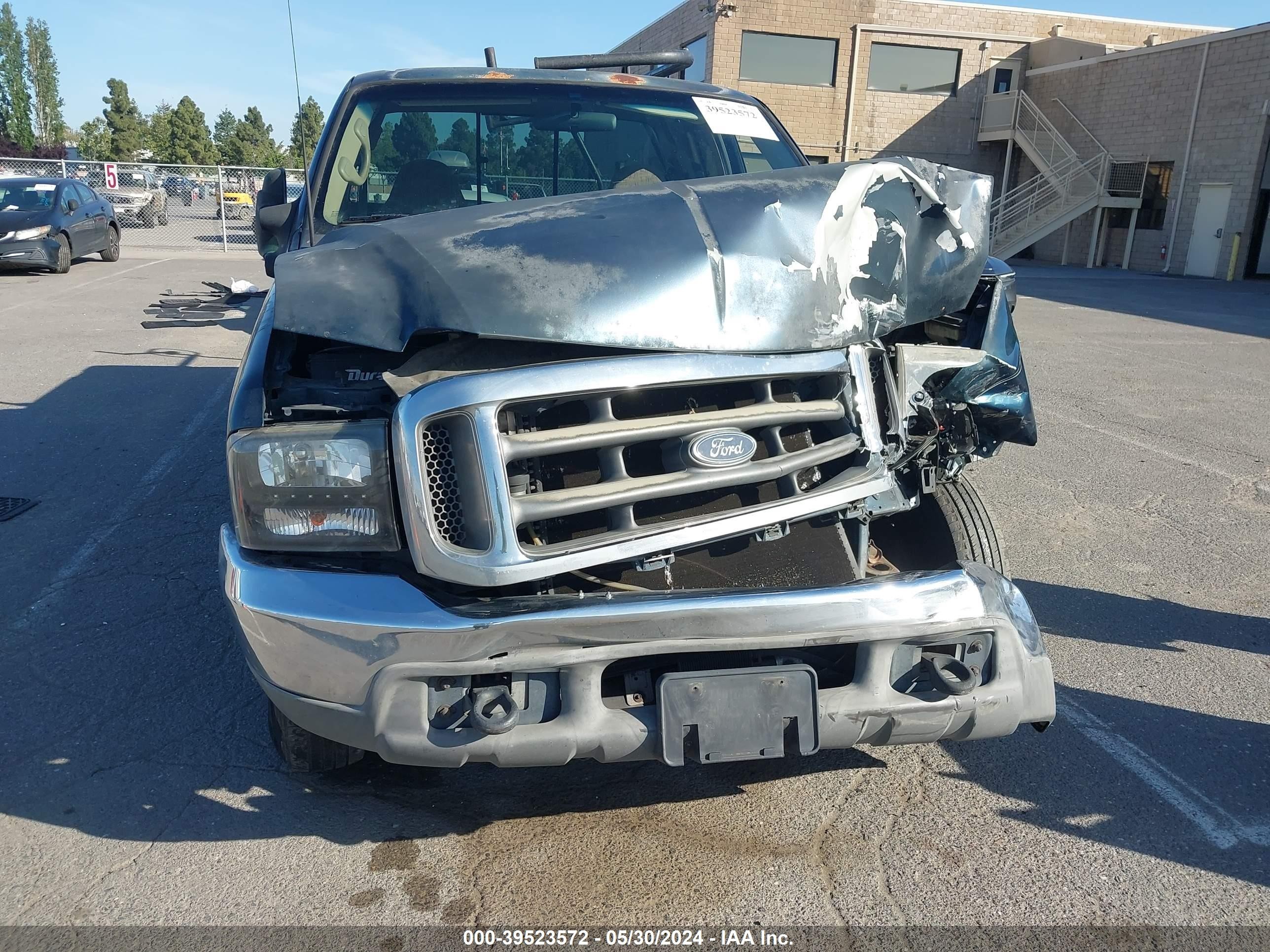 Photo 11 VIN: 1FTNX20L4XEA89043 - FORD F250 