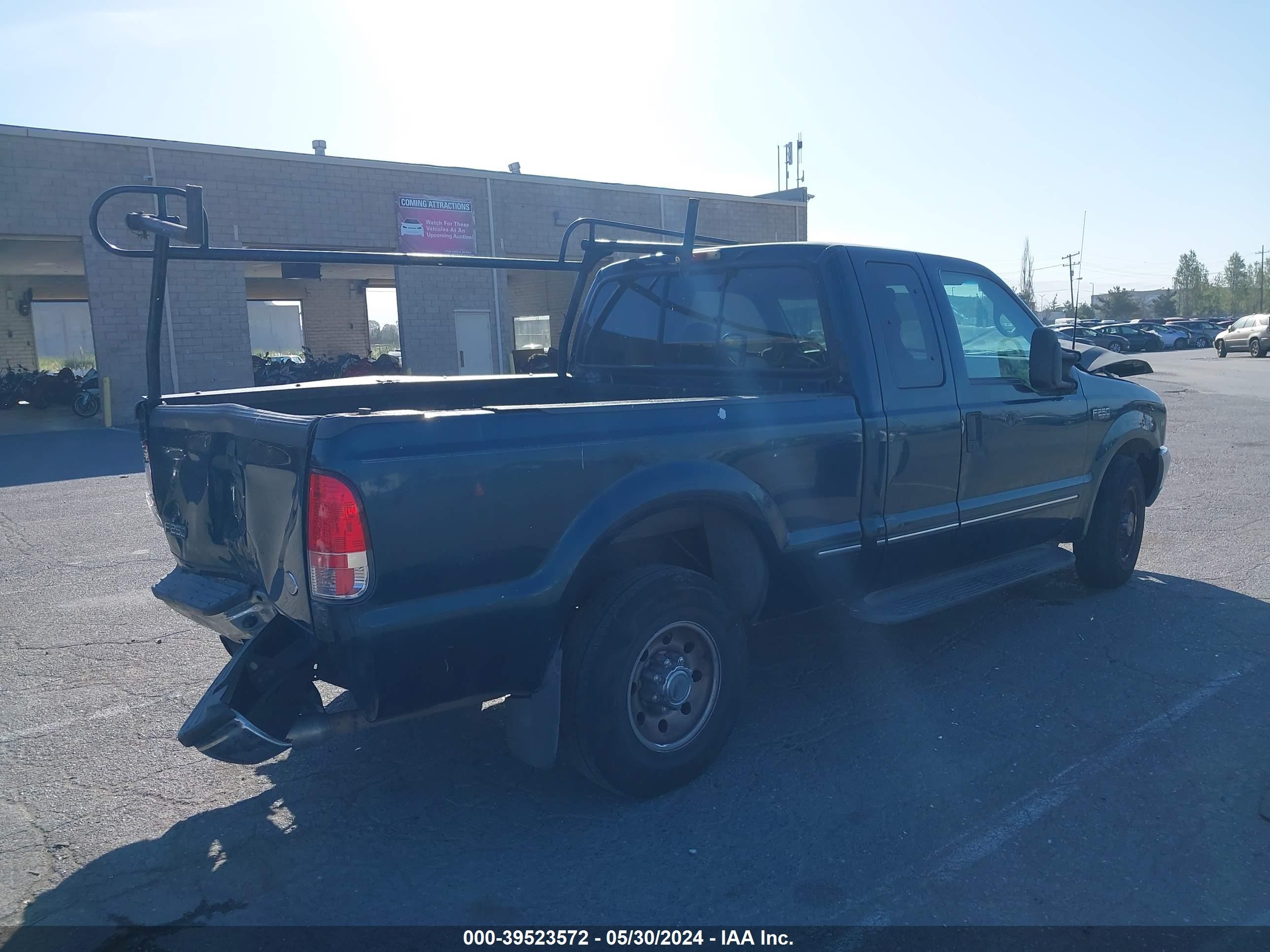 Photo 3 VIN: 1FTNX20L4XEA89043 - FORD F250 