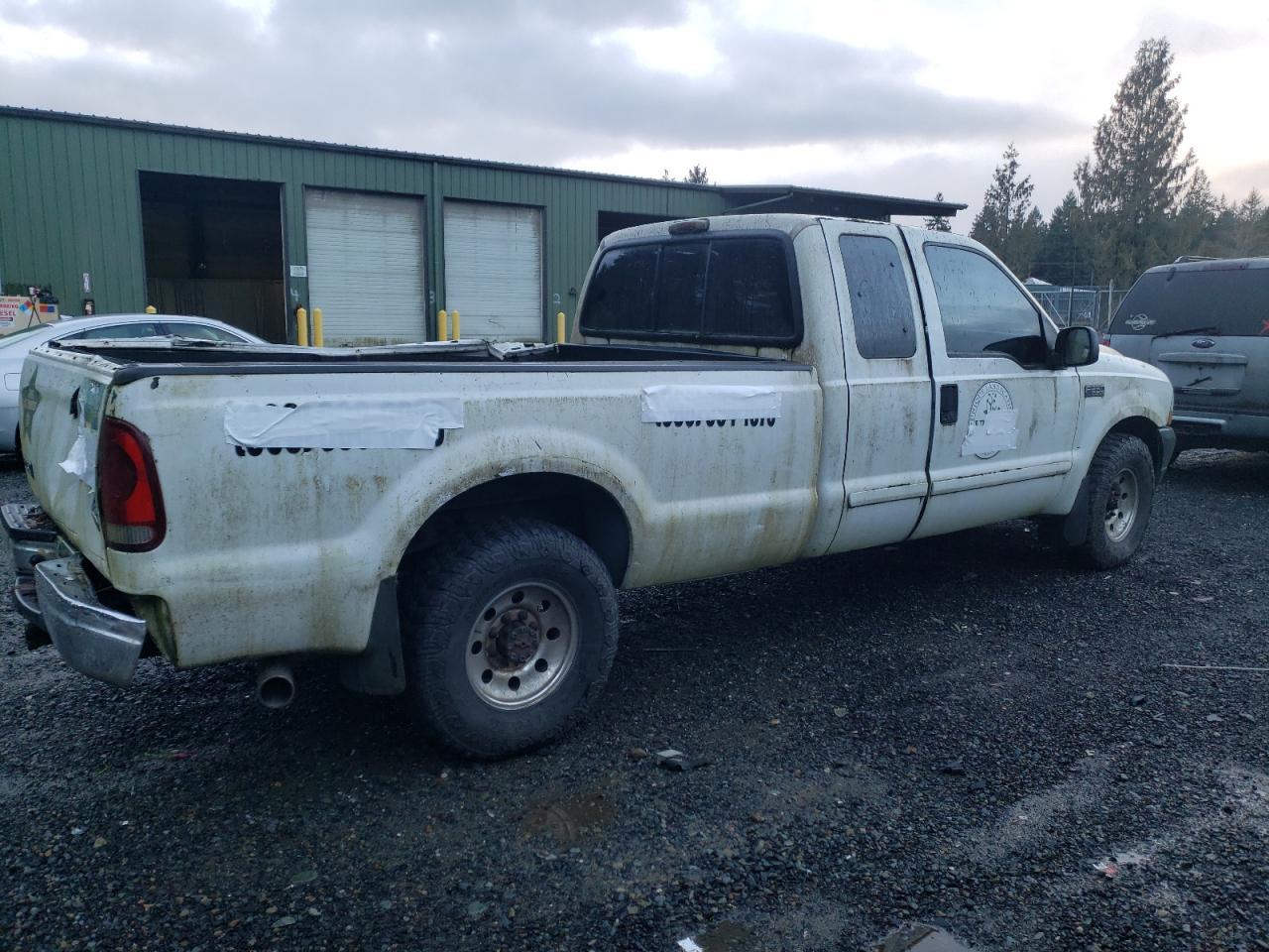 Photo 2 VIN: 1FTNX20L82EA64736 - FORD F250 