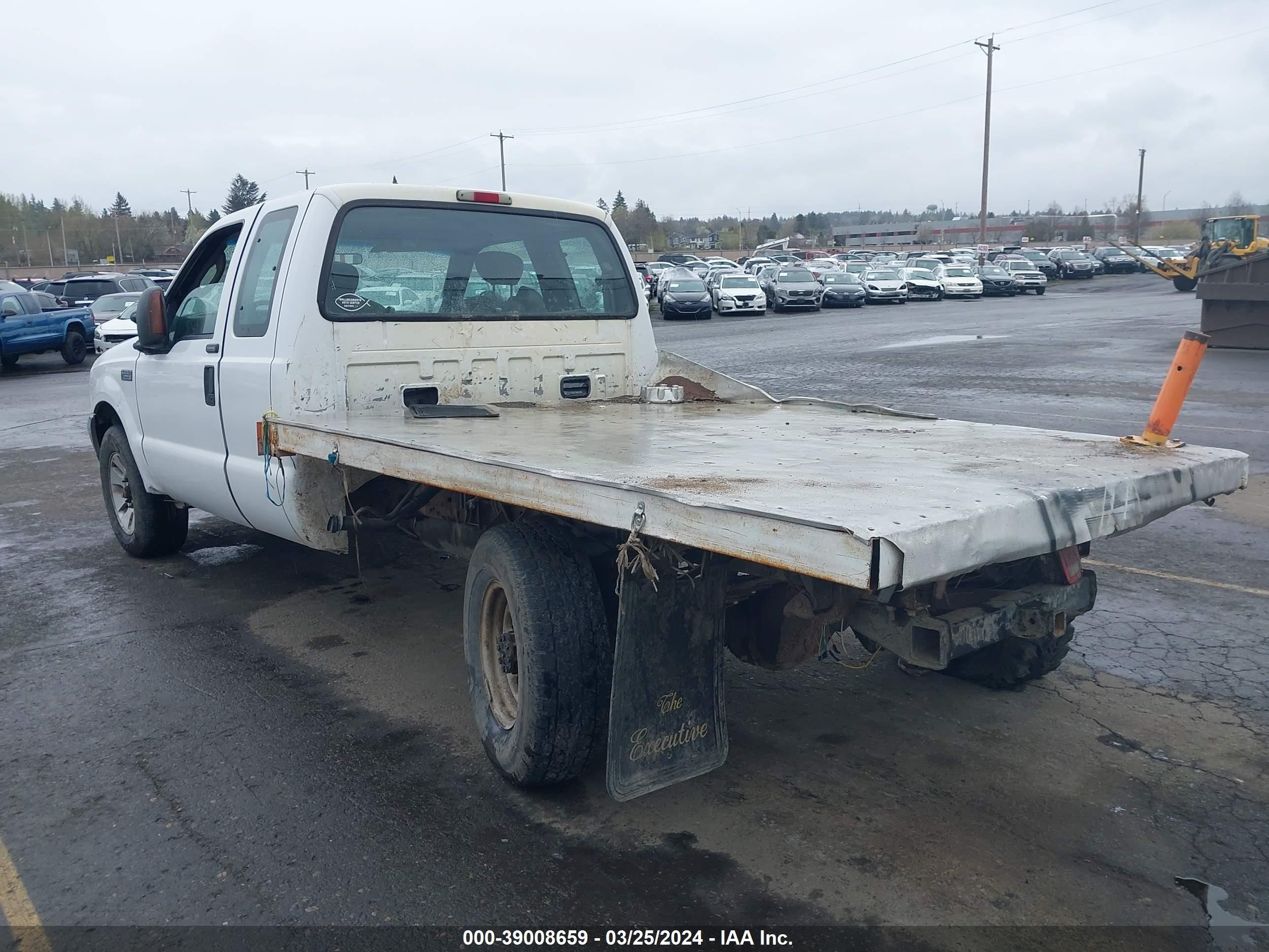 Photo 2 VIN: 1FTNX20L84EB37428 - FORD F250 