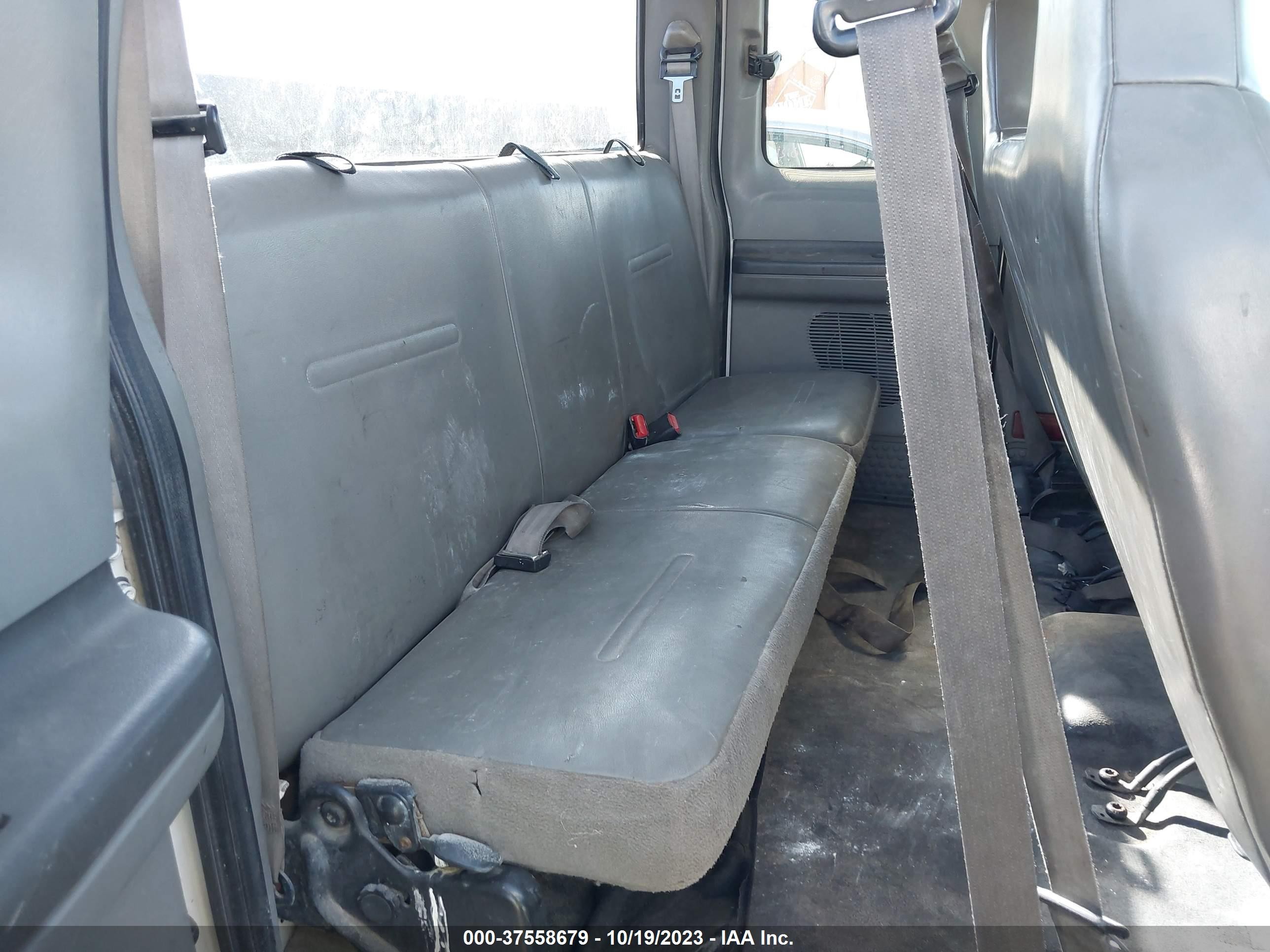 Photo 7 VIN: 1FTNX20P14ED72109 - FORD F250 